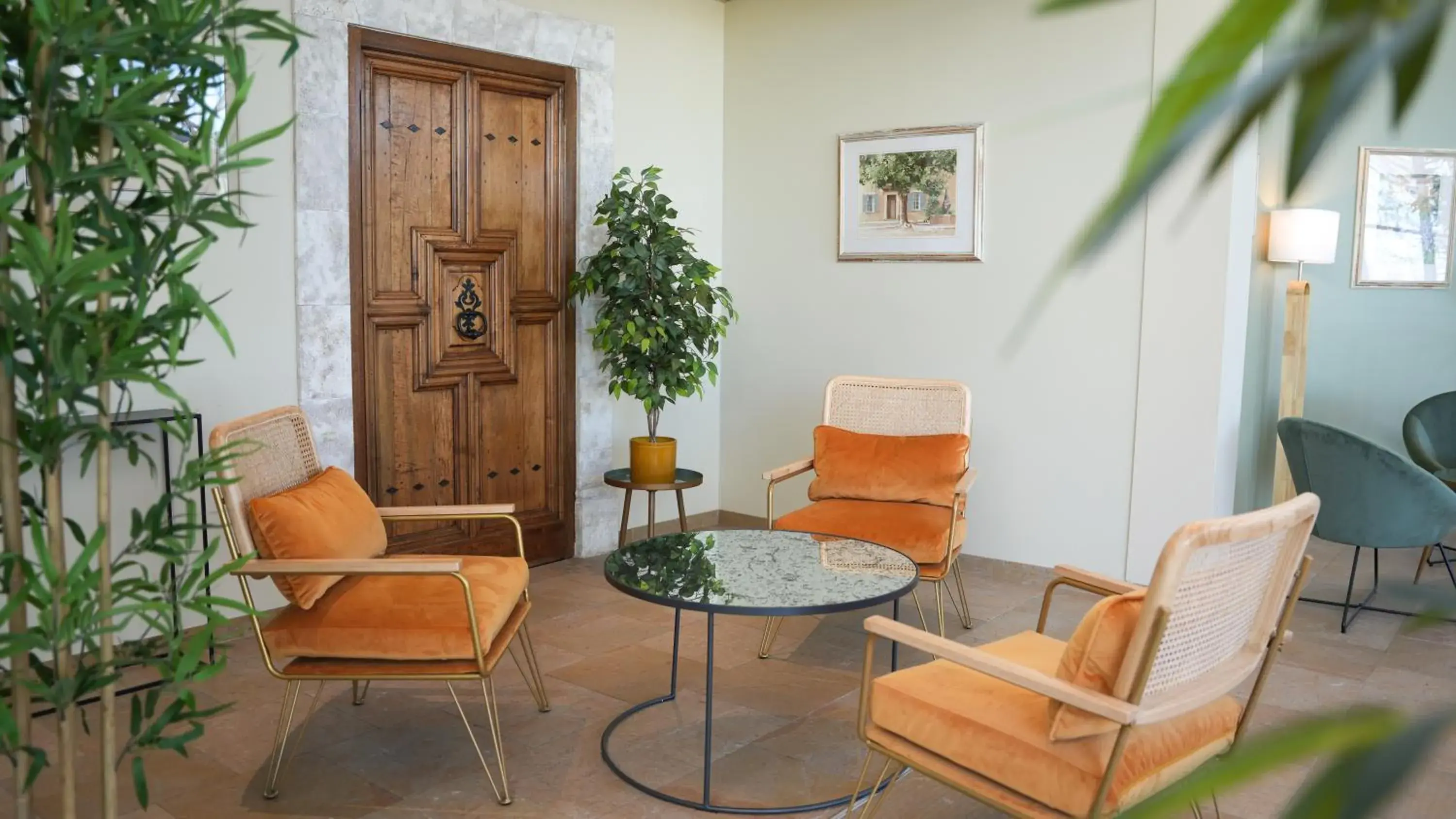 Living room, Seating Area in Hotel Mount Ventùri - Hotel & Bar & Restaurant