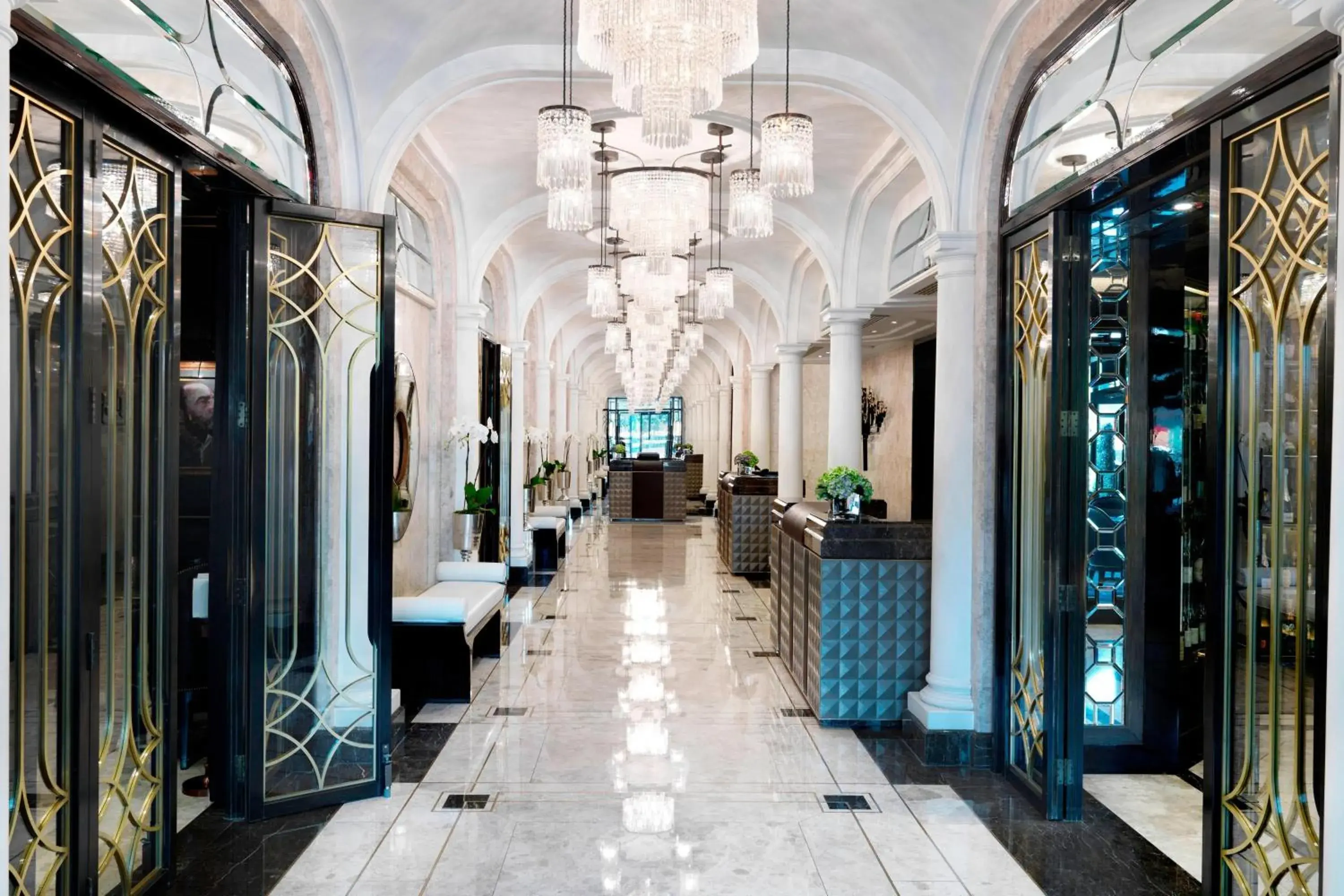 Lobby or reception in The Wellesley Knightsbridge, a Luxury Collection Hotel, London