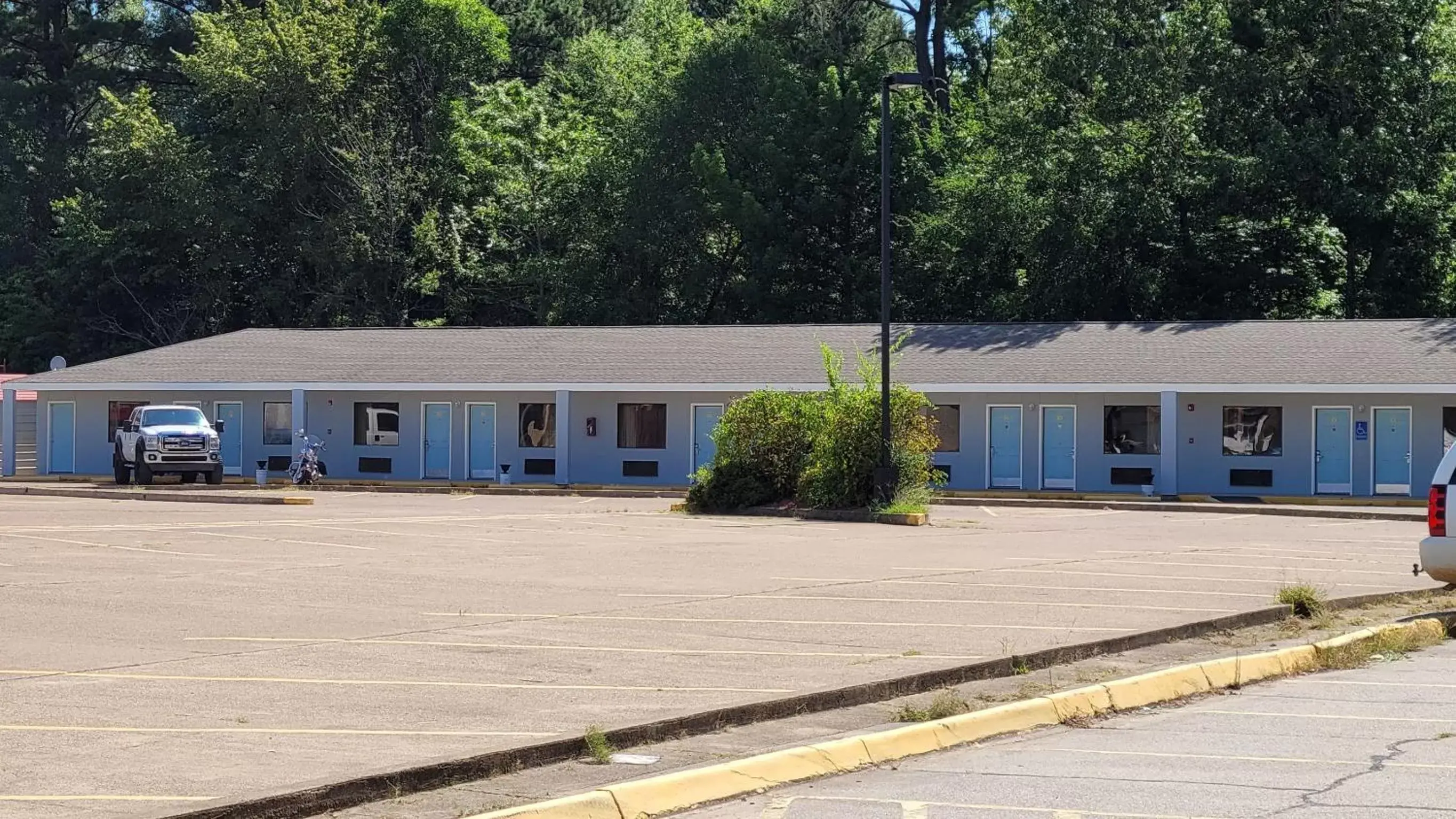 Property Building in Super 8 by Wyndham Arkadelphia Caddo Valley Area