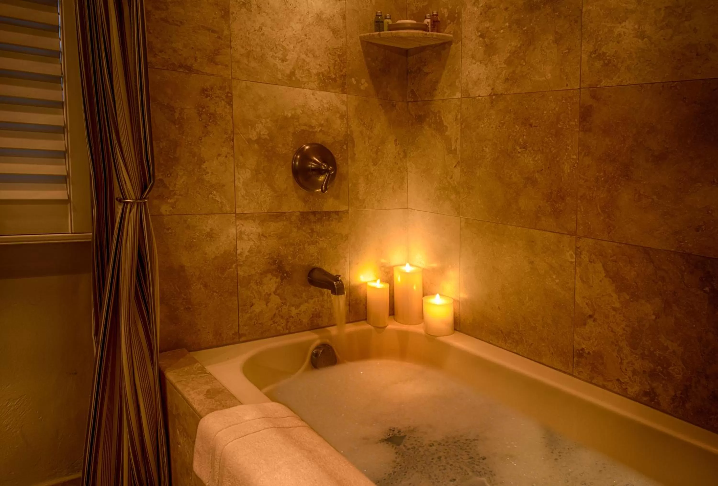 Bathroom in Carmel Country Inn