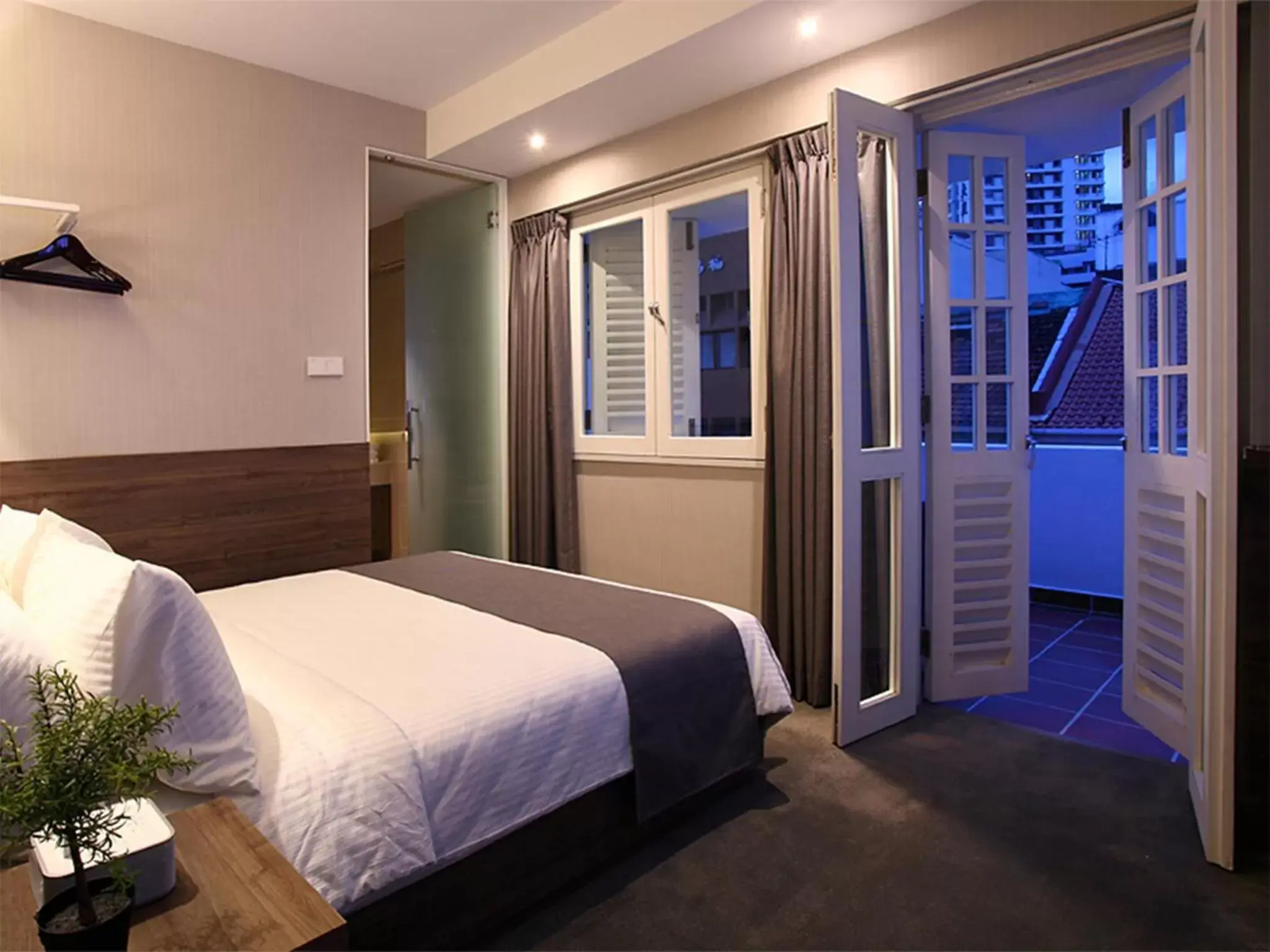Bedroom in Arcadia Hotel