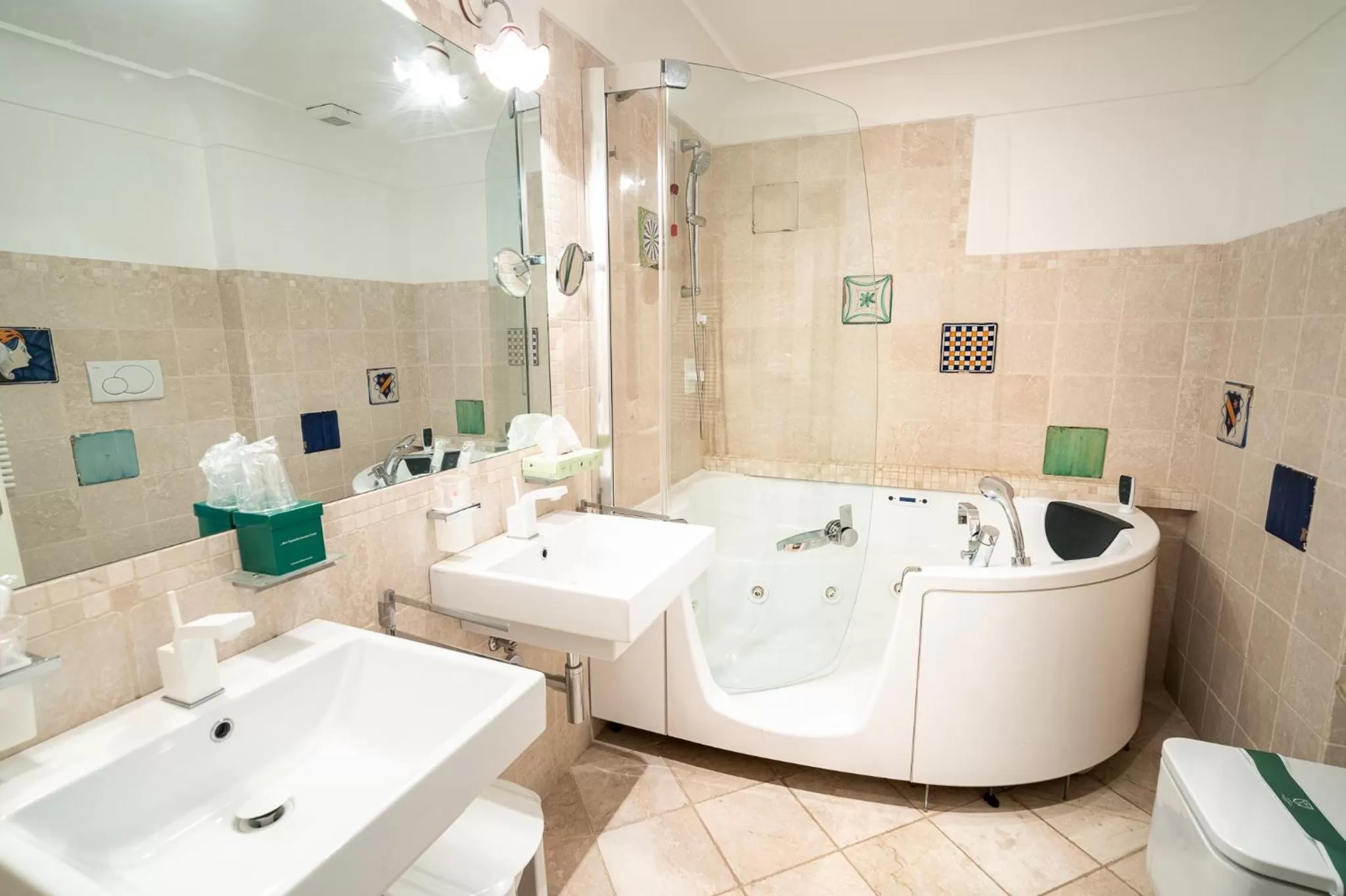 Shower in Covo dei Saraceni