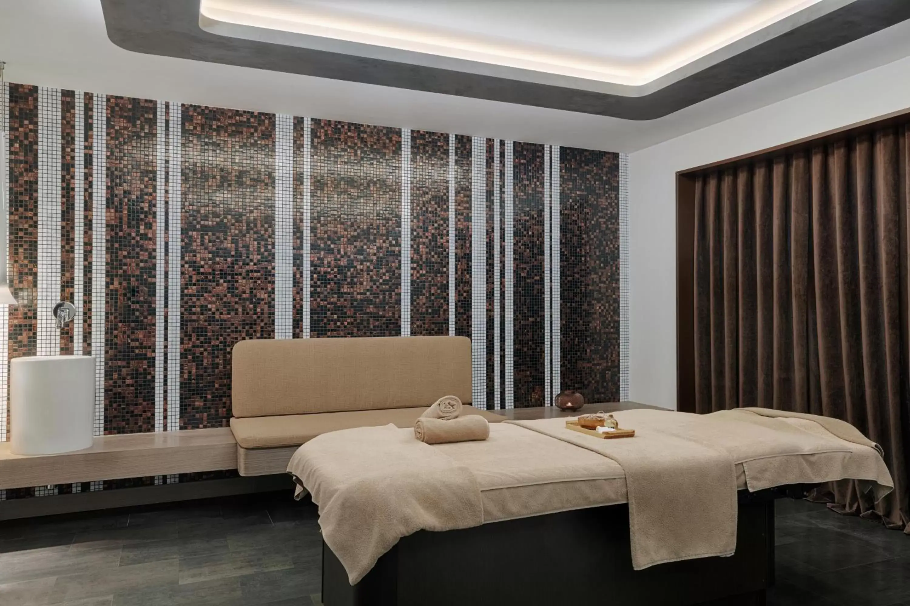 Spa and wellness centre/facilities, Spa/Wellness in Le Meridien Istanbul Etiler