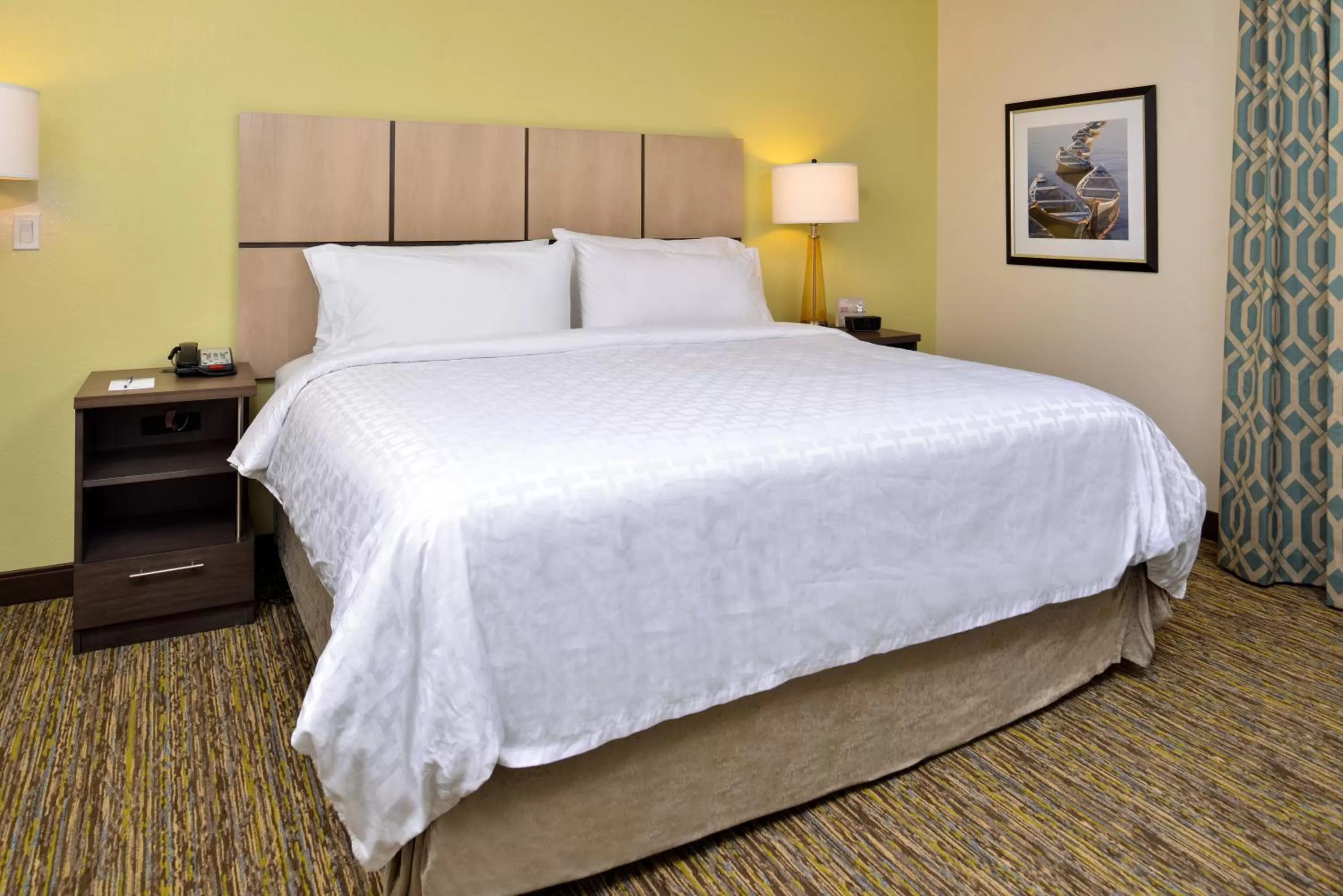 Photo of the whole room, Bed in Candlewood Suites - Lodi by IHG