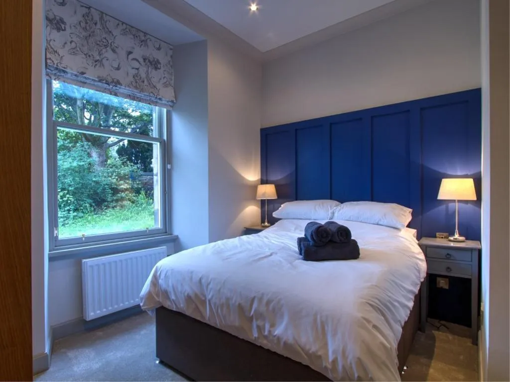 One-Bedroom Standard Apartment in Edinburgh Nine