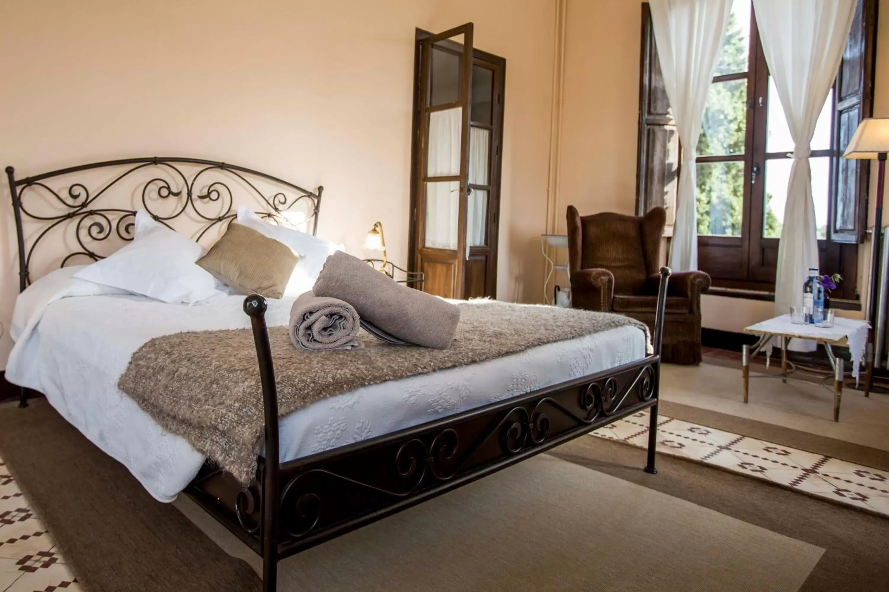 Photo of the whole room, Bed in Hotel Cortijo del Marqués Photo of the whole room, Bed in Hotel Cortijo del Marqués