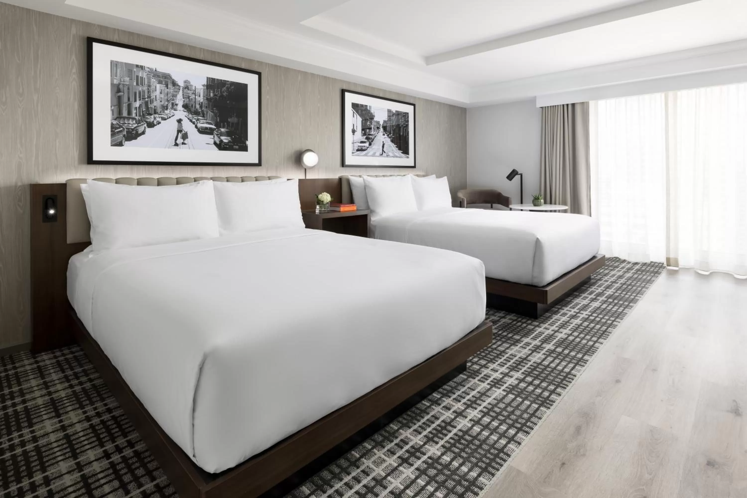 Bed in Hyatt Regency San Francisco Downtown SOMA