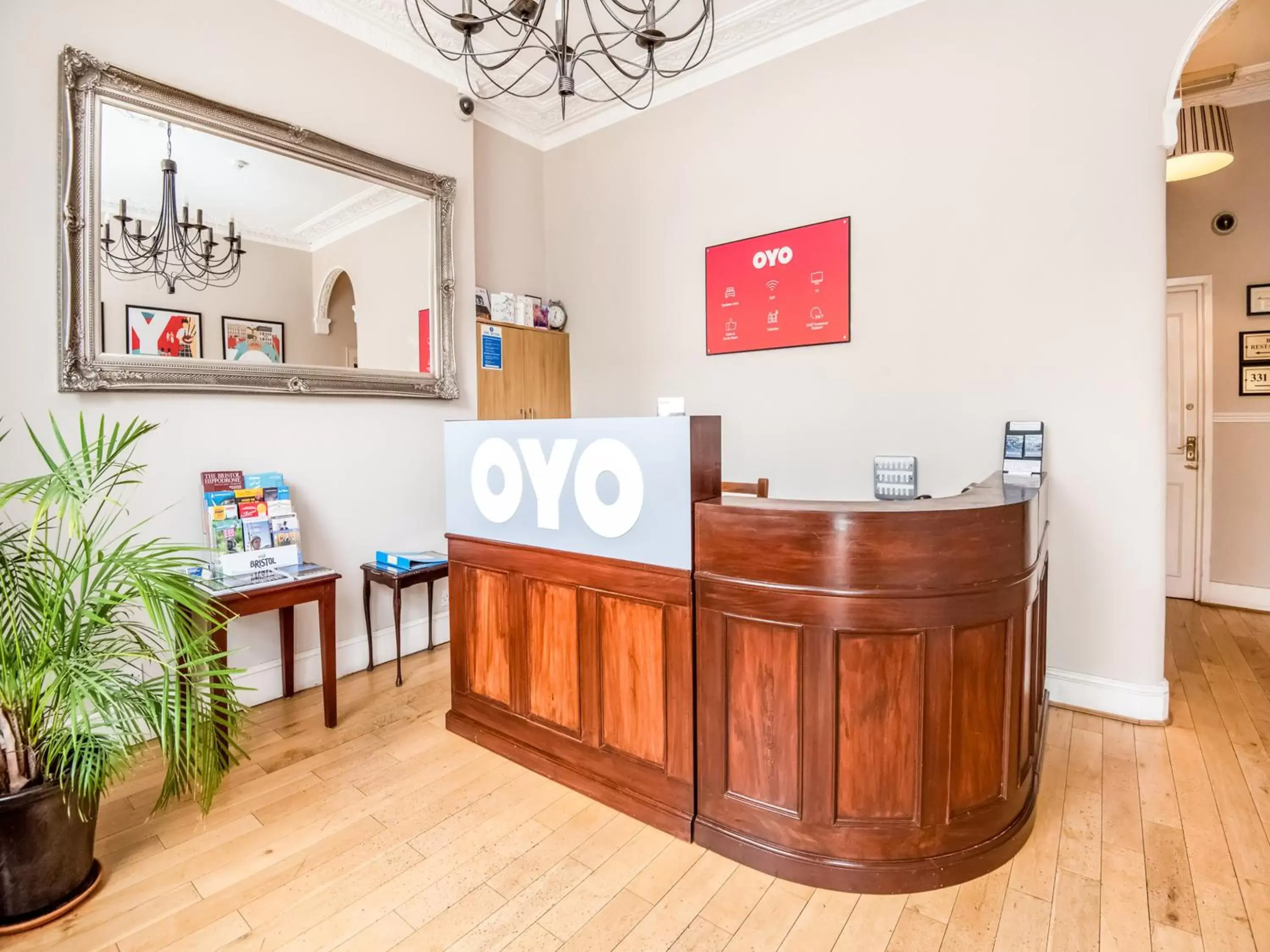 Lobby or reception, Lobby/Reception in OYO the Regency, Clifton Bristøl