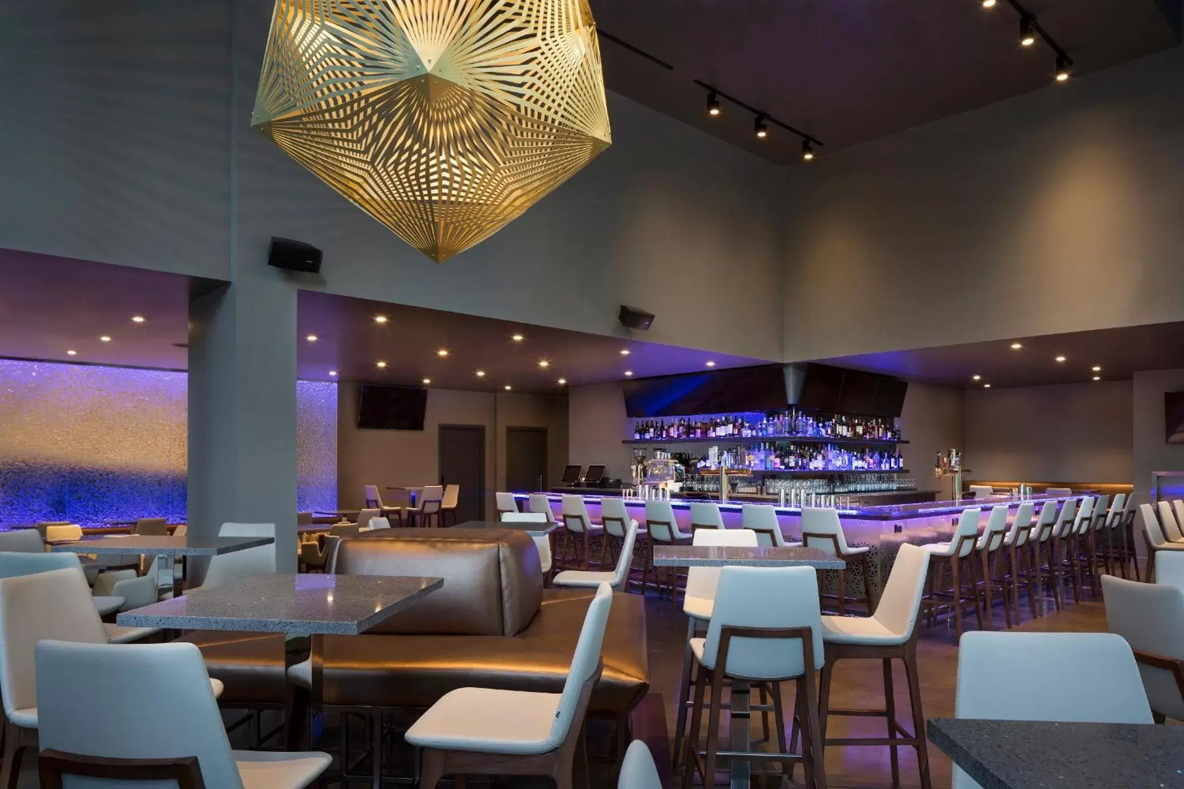 Lounge or bar in Hotel Via Lounge or bar in Hotel Via