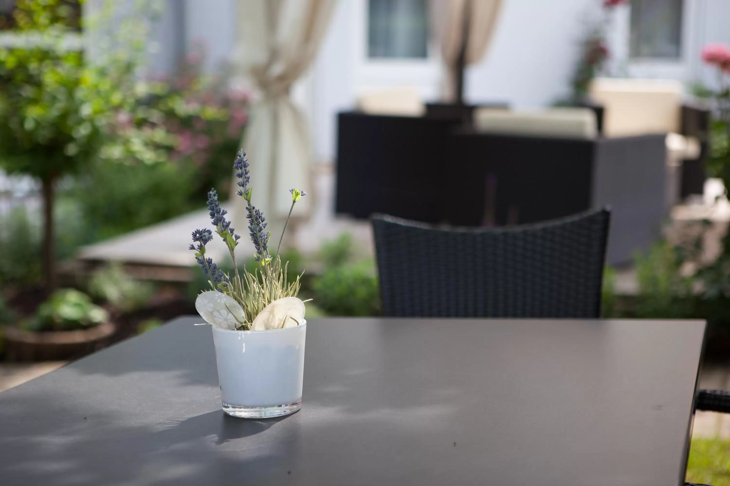 Restaurant/places to eat in Centro Hotel U-NO 1