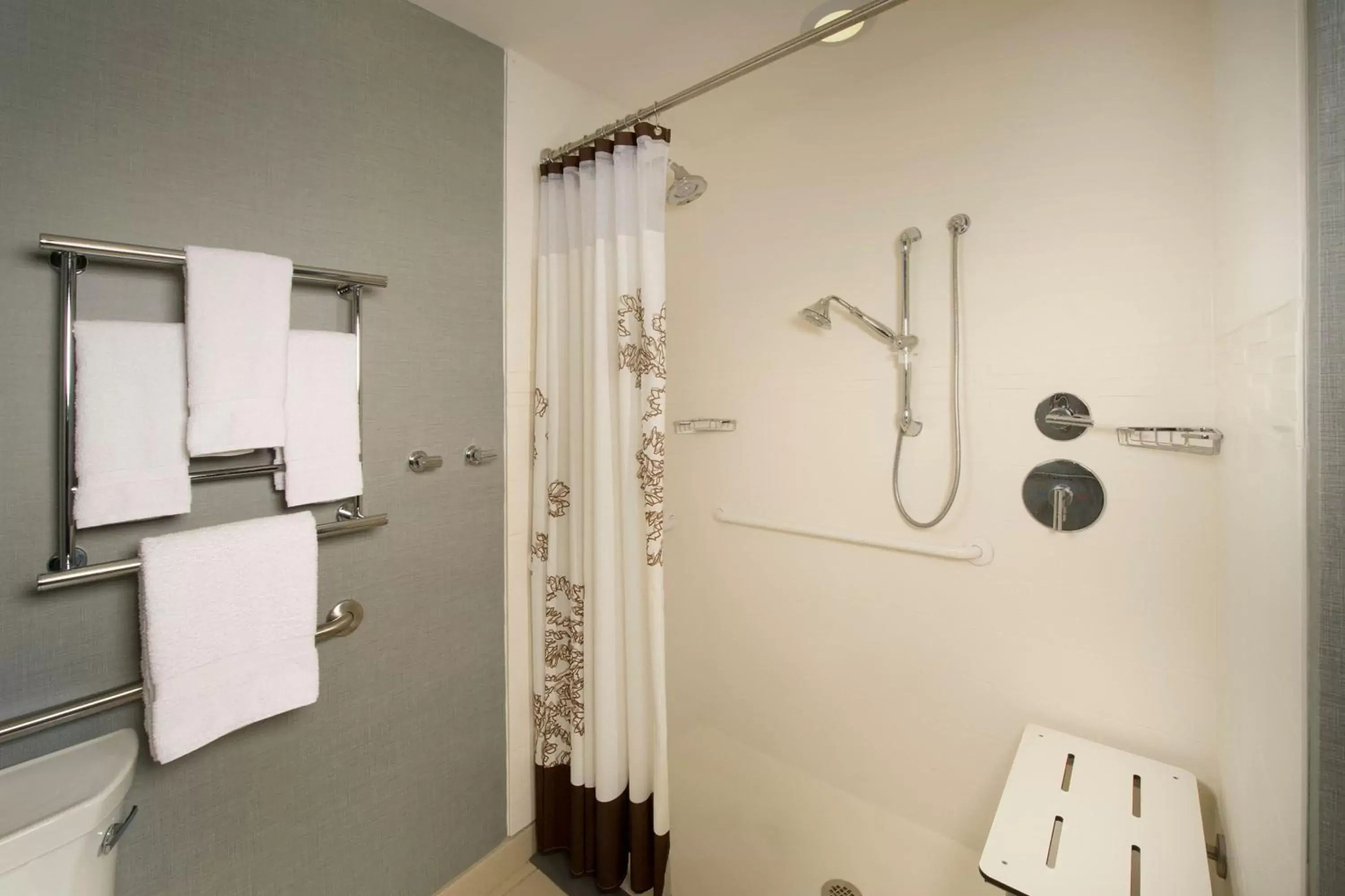 Bathroom in Residence Inn by Marriott Nashville South East/Murfreesboro