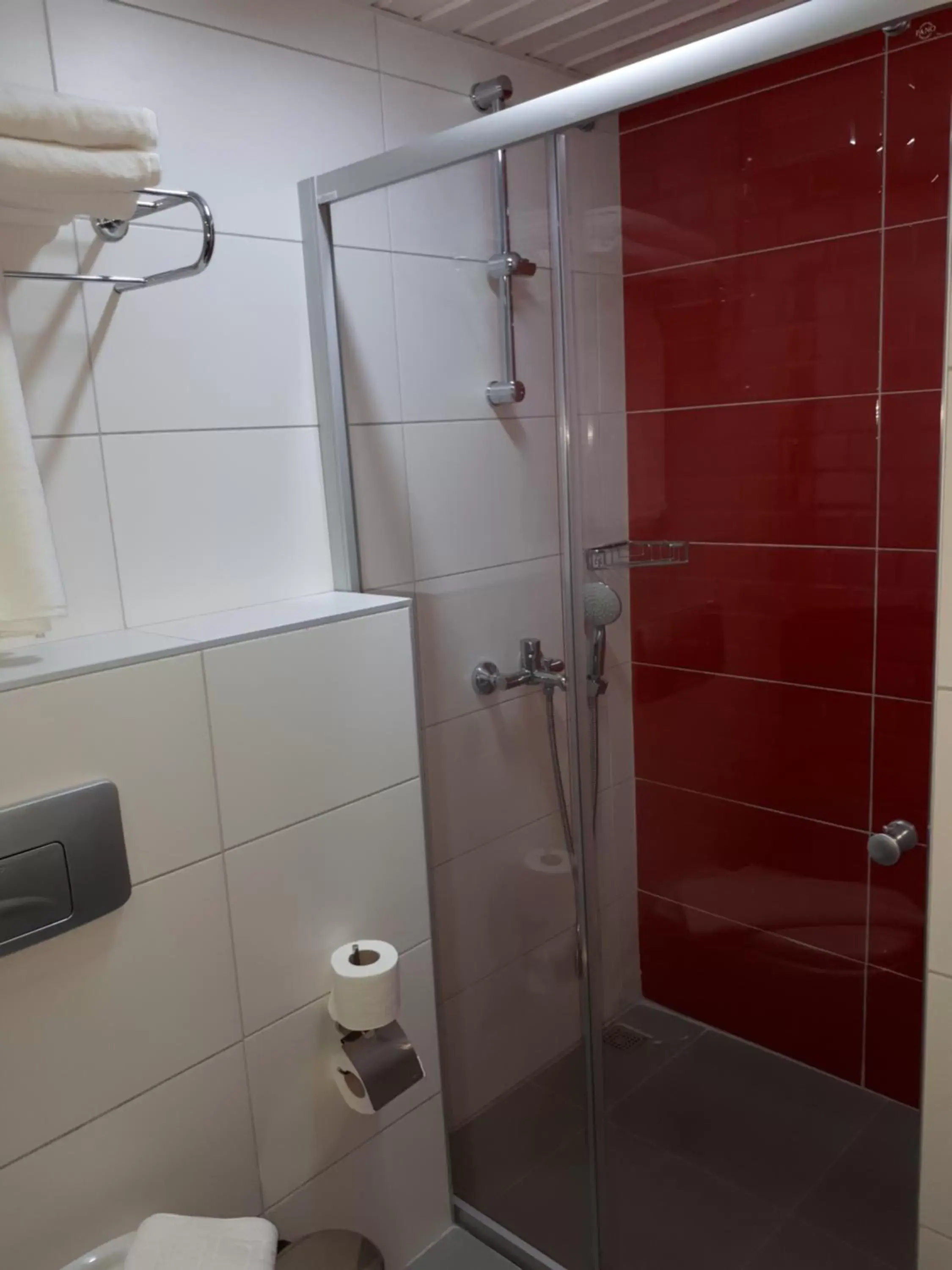 Bathroom in Ramira City Hotel - Adult Only (16+)