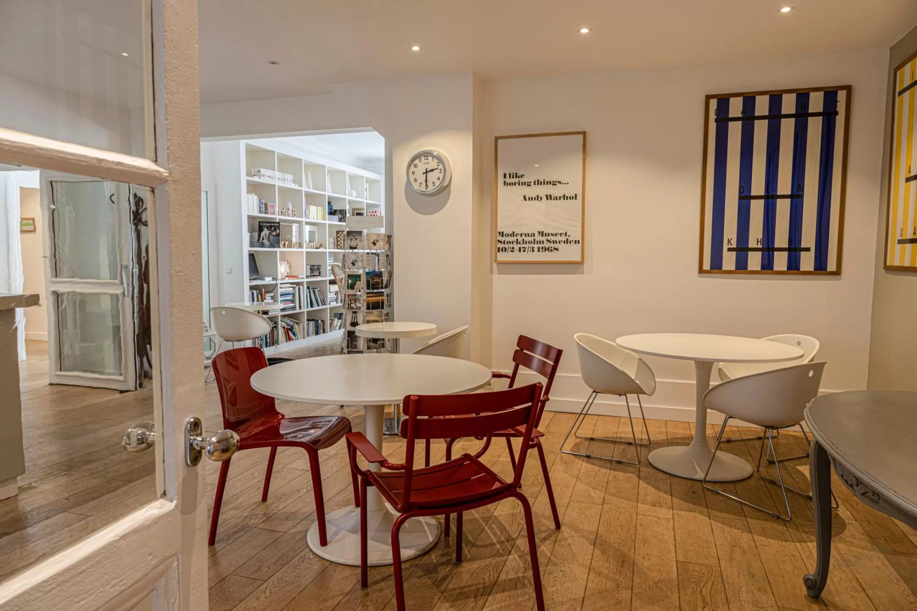 Breakfast in Hôtel Arvor Saint Georges