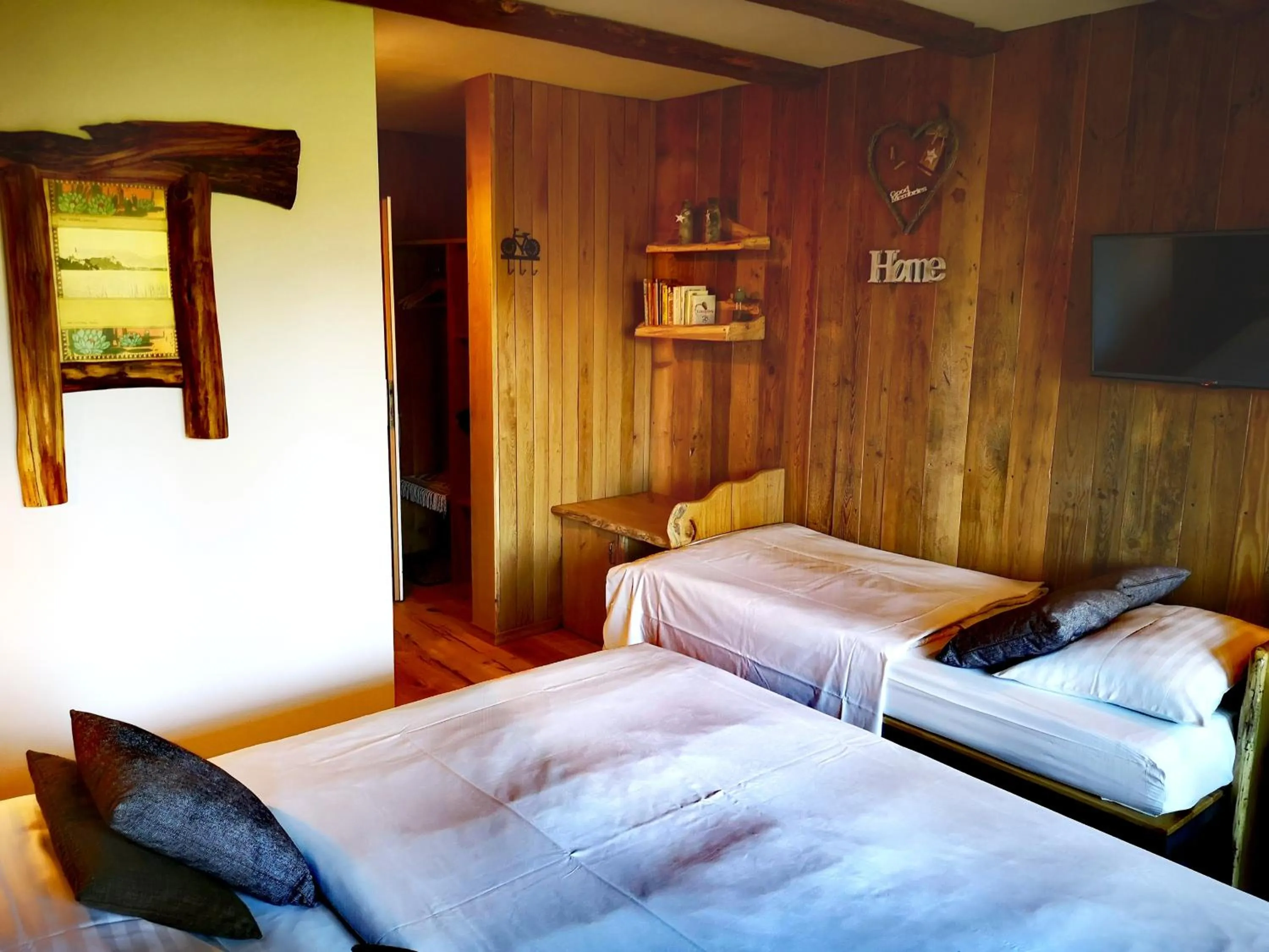 Bed in Ribno Alpine Hotel