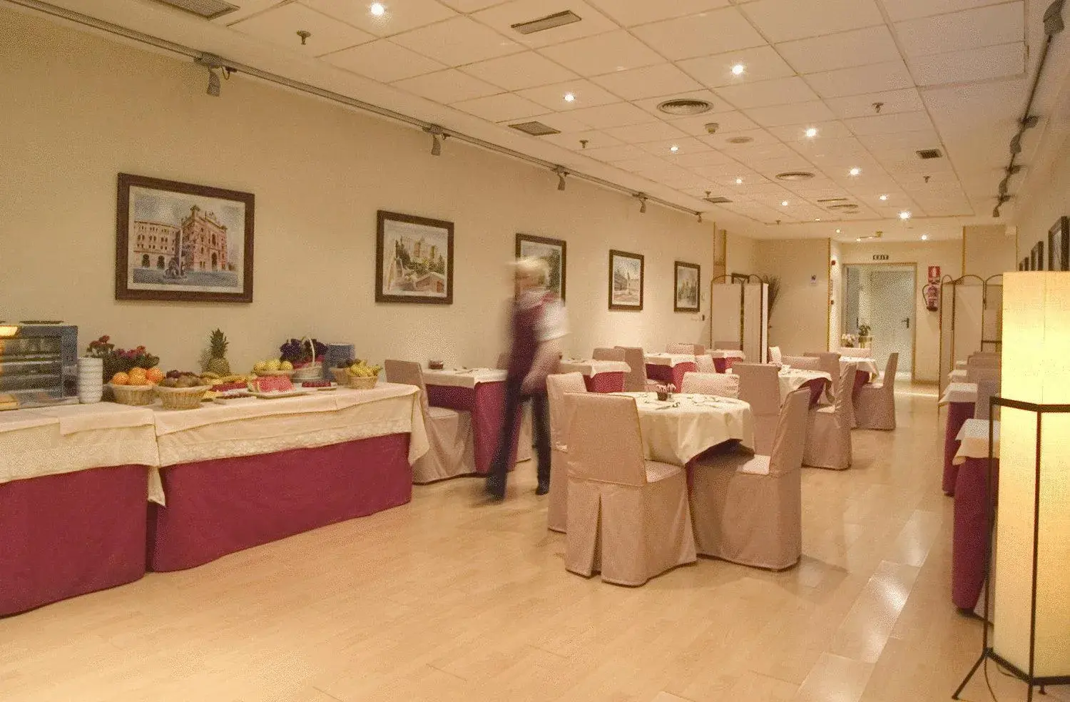 Restaurant/places to eat, Banquet Facilities in Infanta Mercedes