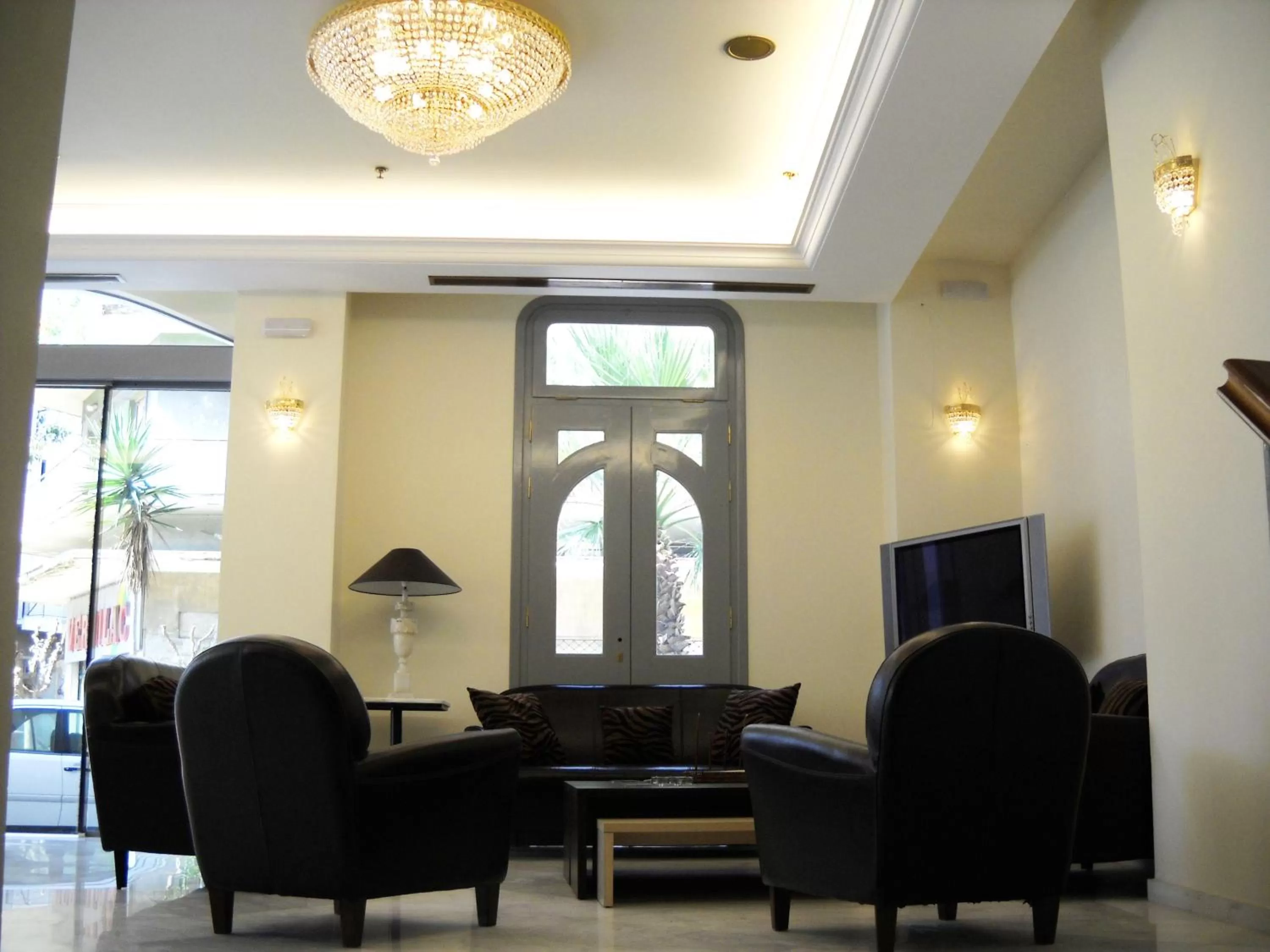 Communal lounge/ TV room, Seating Area in Hotel Rio Athens