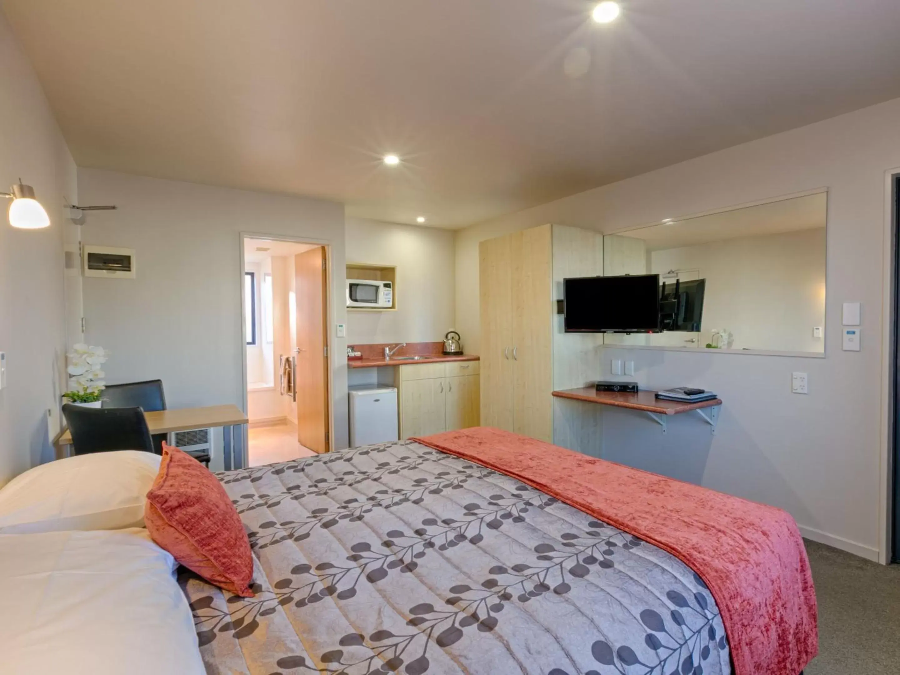 Photo of the whole room in Bella Vista Motel Greymouth