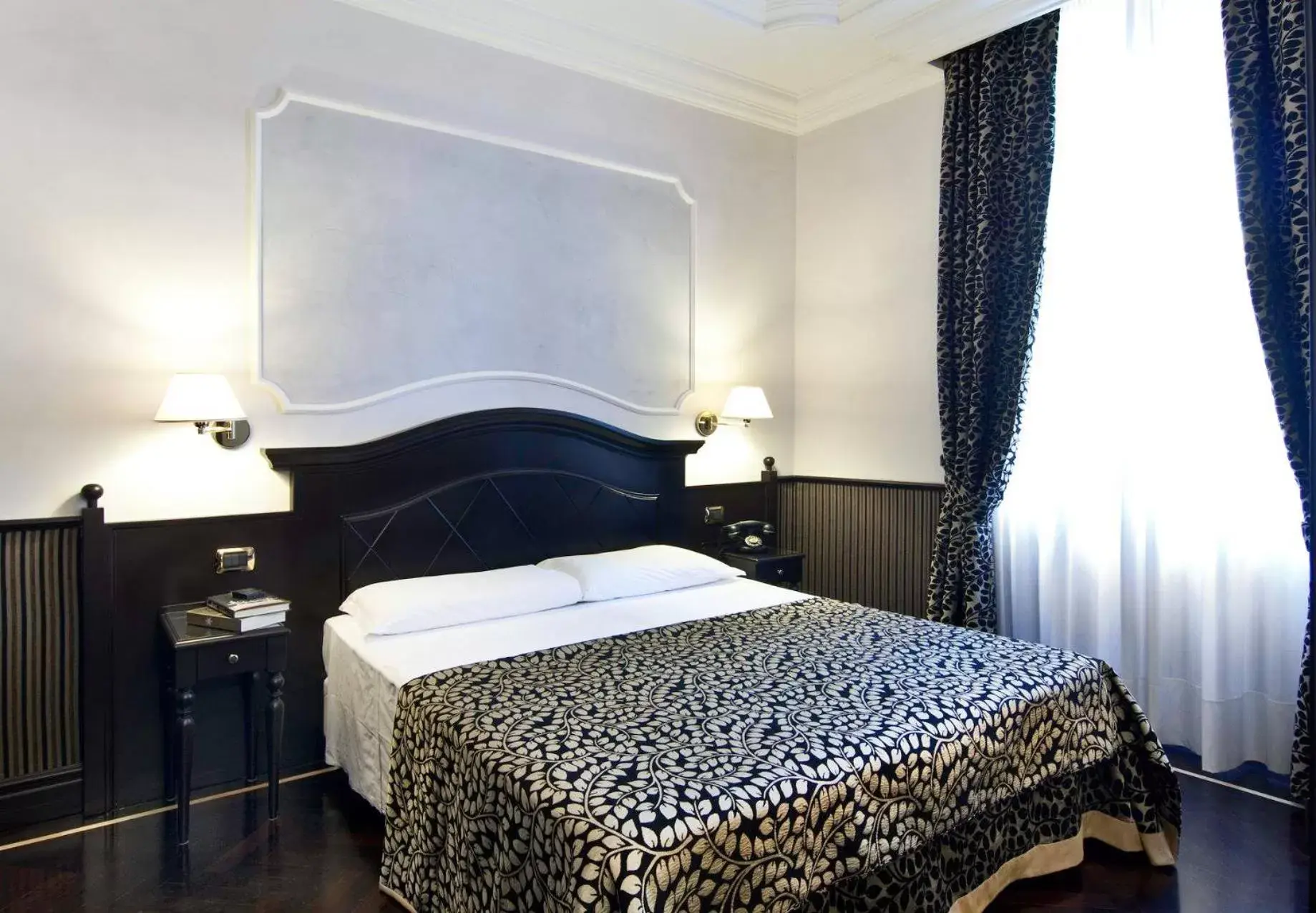 Photo of the whole room, Bed in Hotel Best Roma