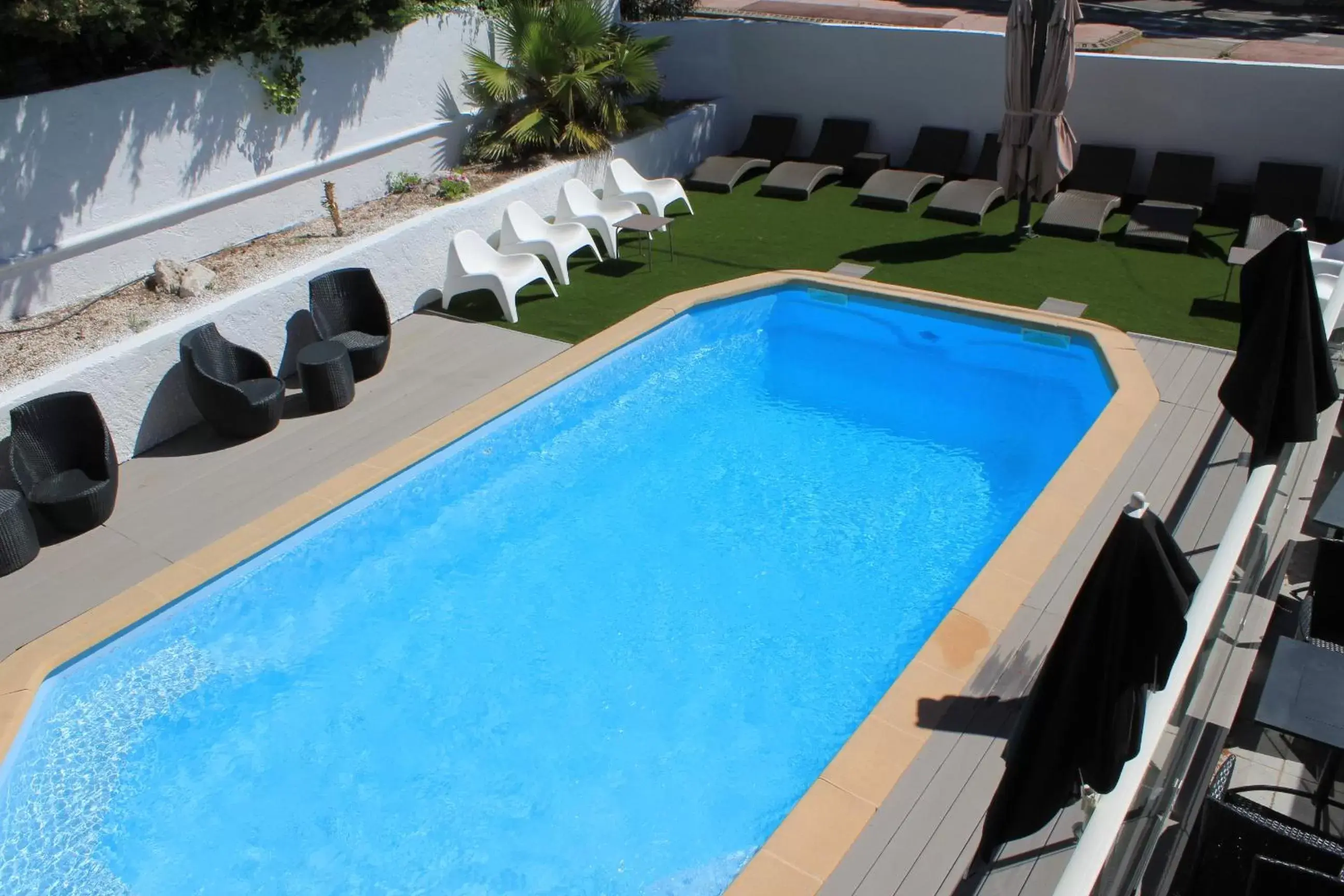 Swimming Pool in Hotel La Tuiliere