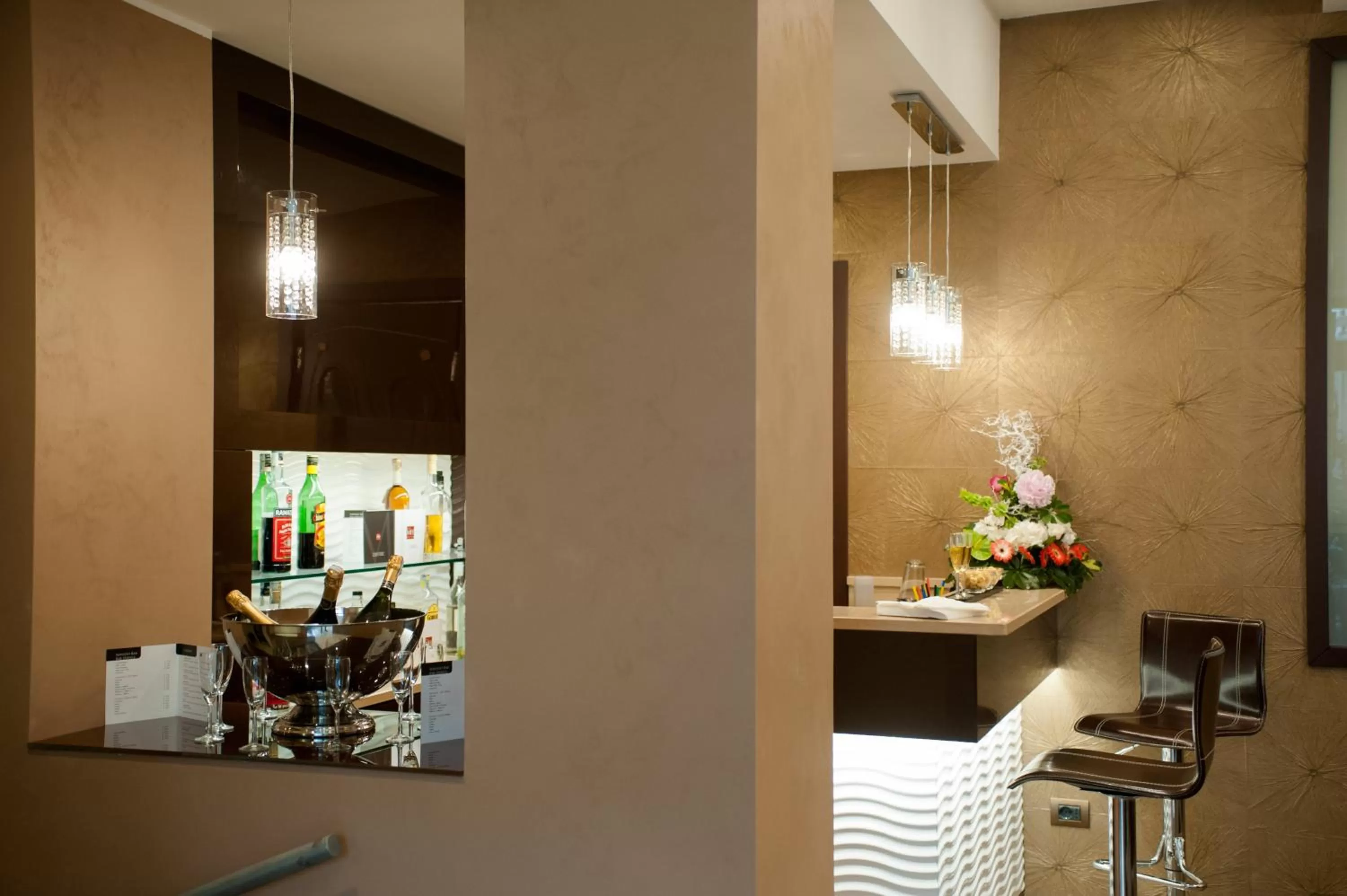 Food and drinks in Magri's Hotel