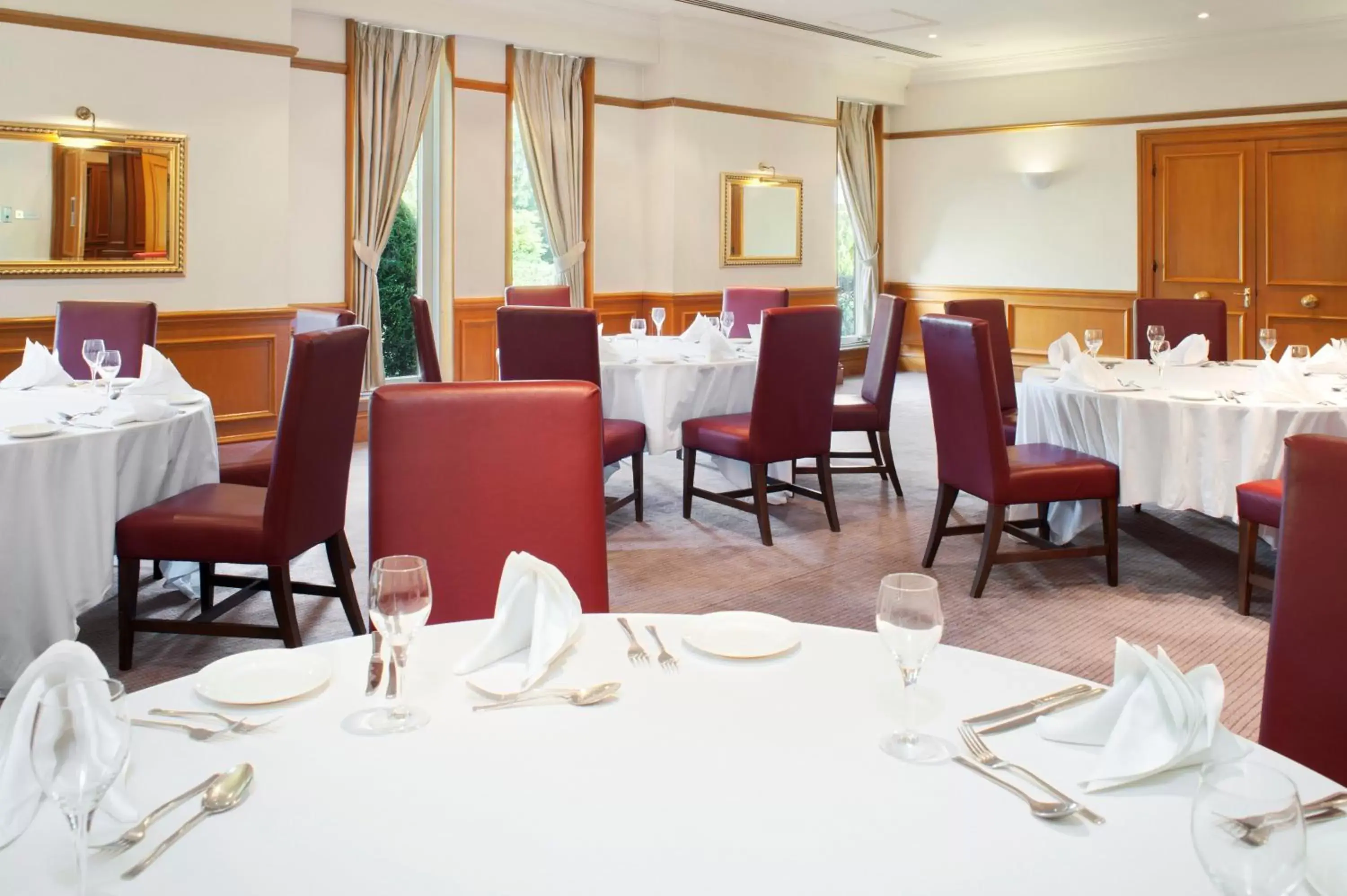 Restaurant/Places to Eat in Holiday Inn Maidstone-Sevenoaks, an IHG Hotel