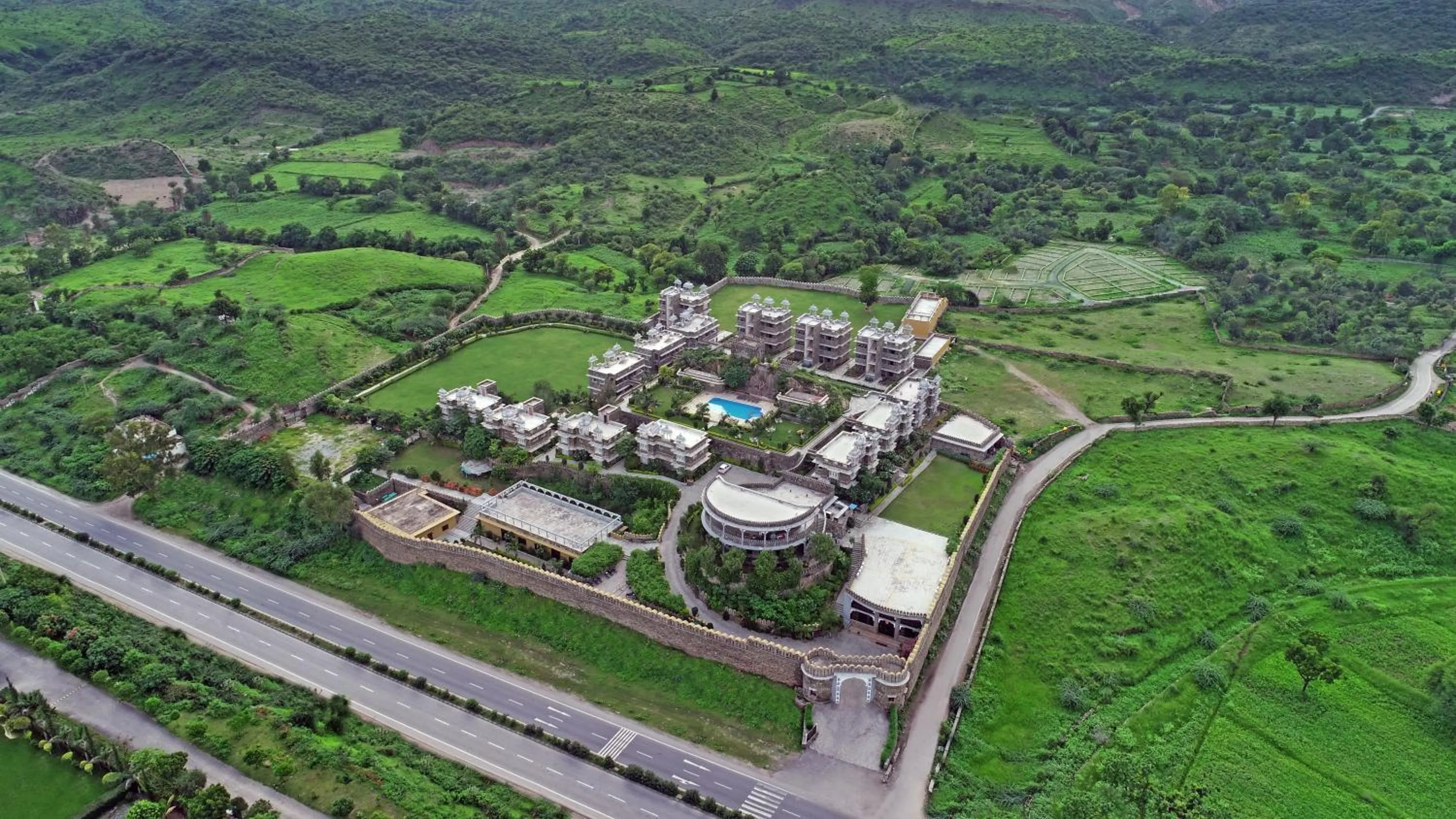 Bird's eye view in The Amargarh