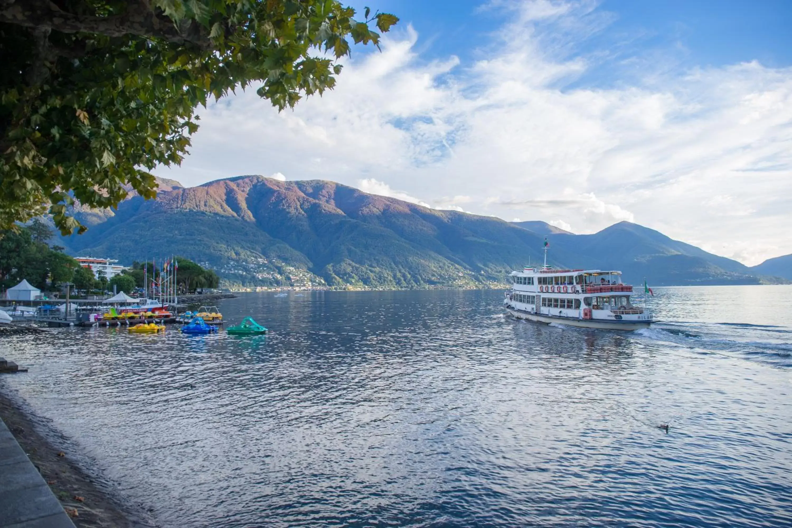 Lake view in Al Faro