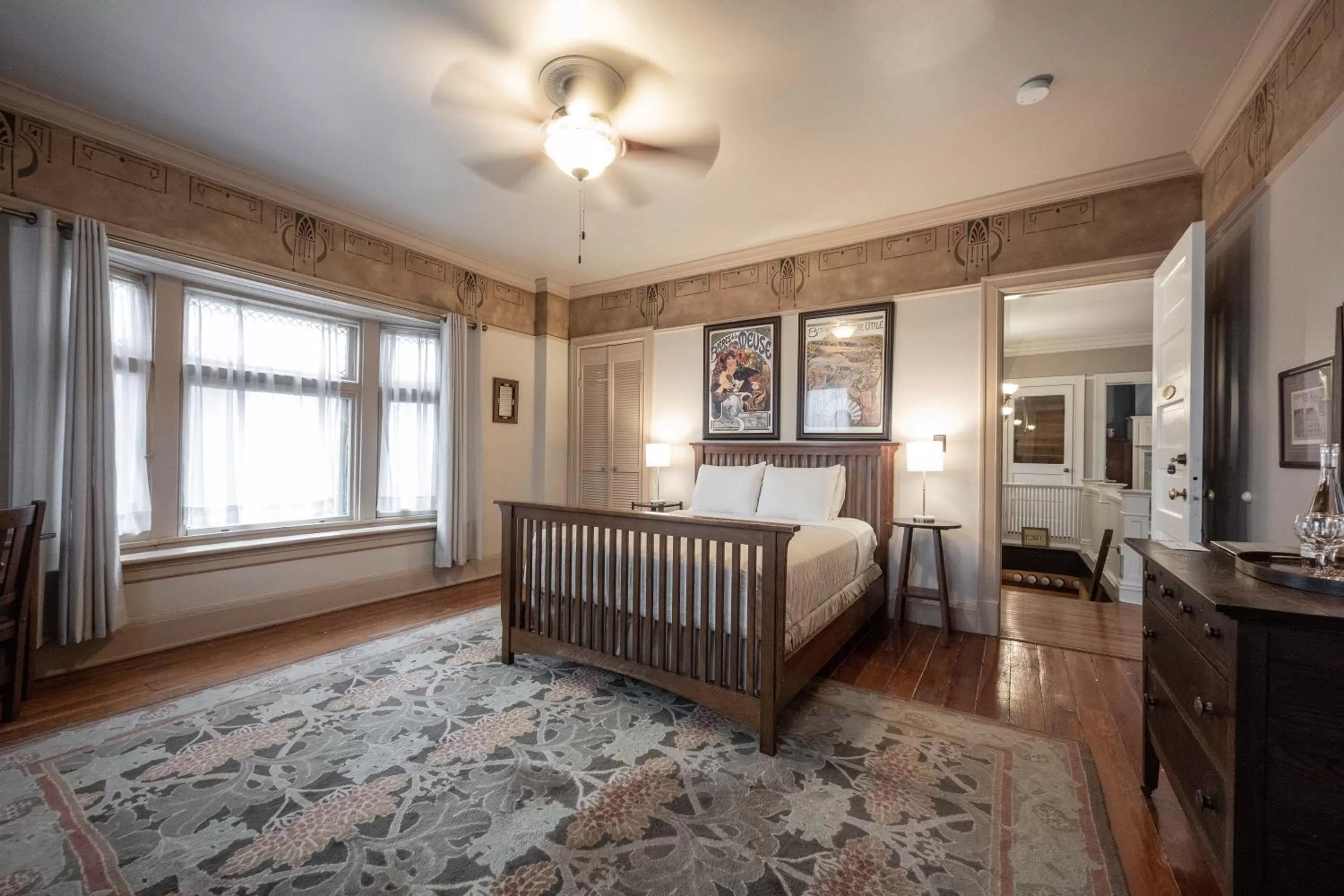 Bedroom, Bed in Stone Soup Inn