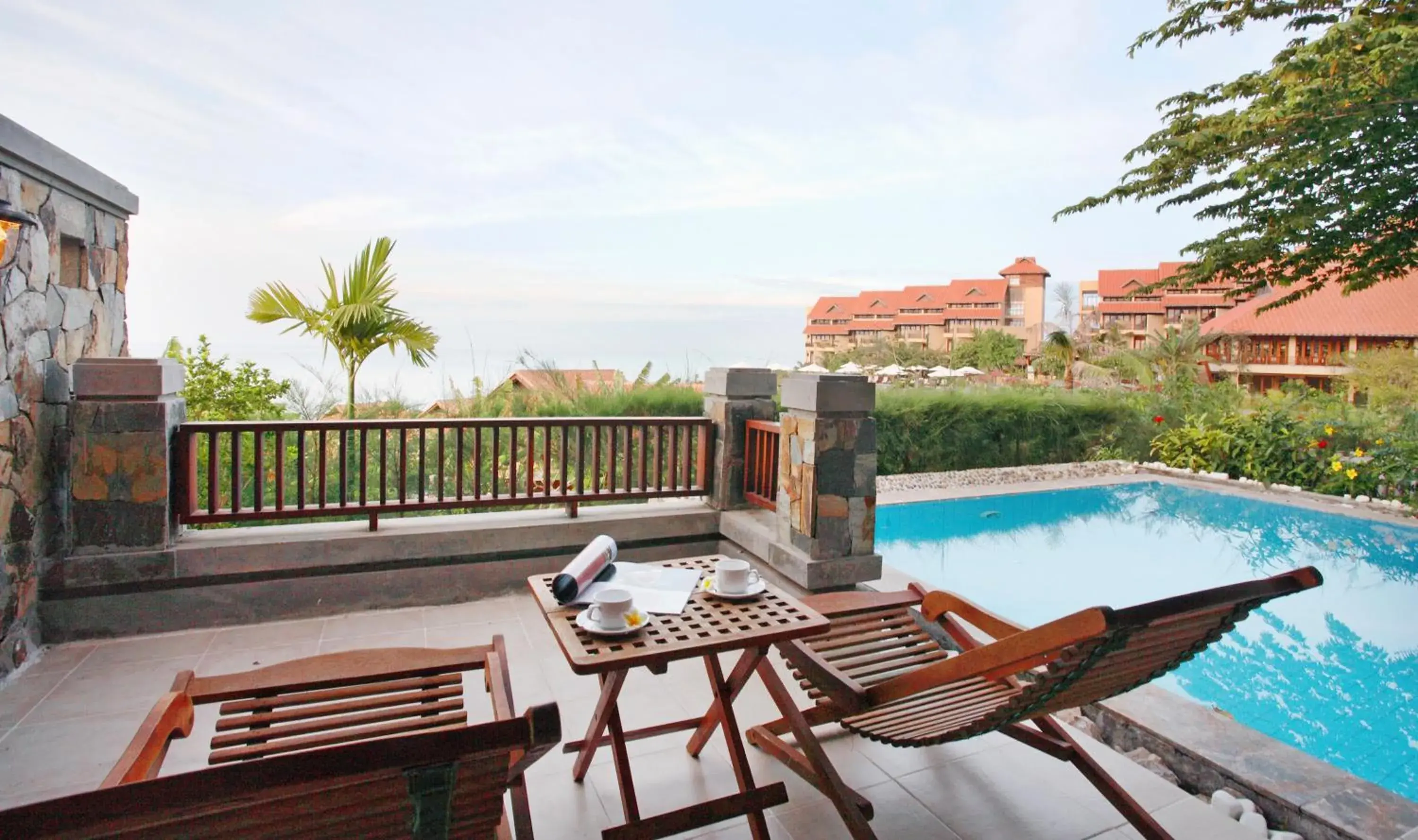 Balcony/Terrace, Swimming Pool in Romana Resort & Spa