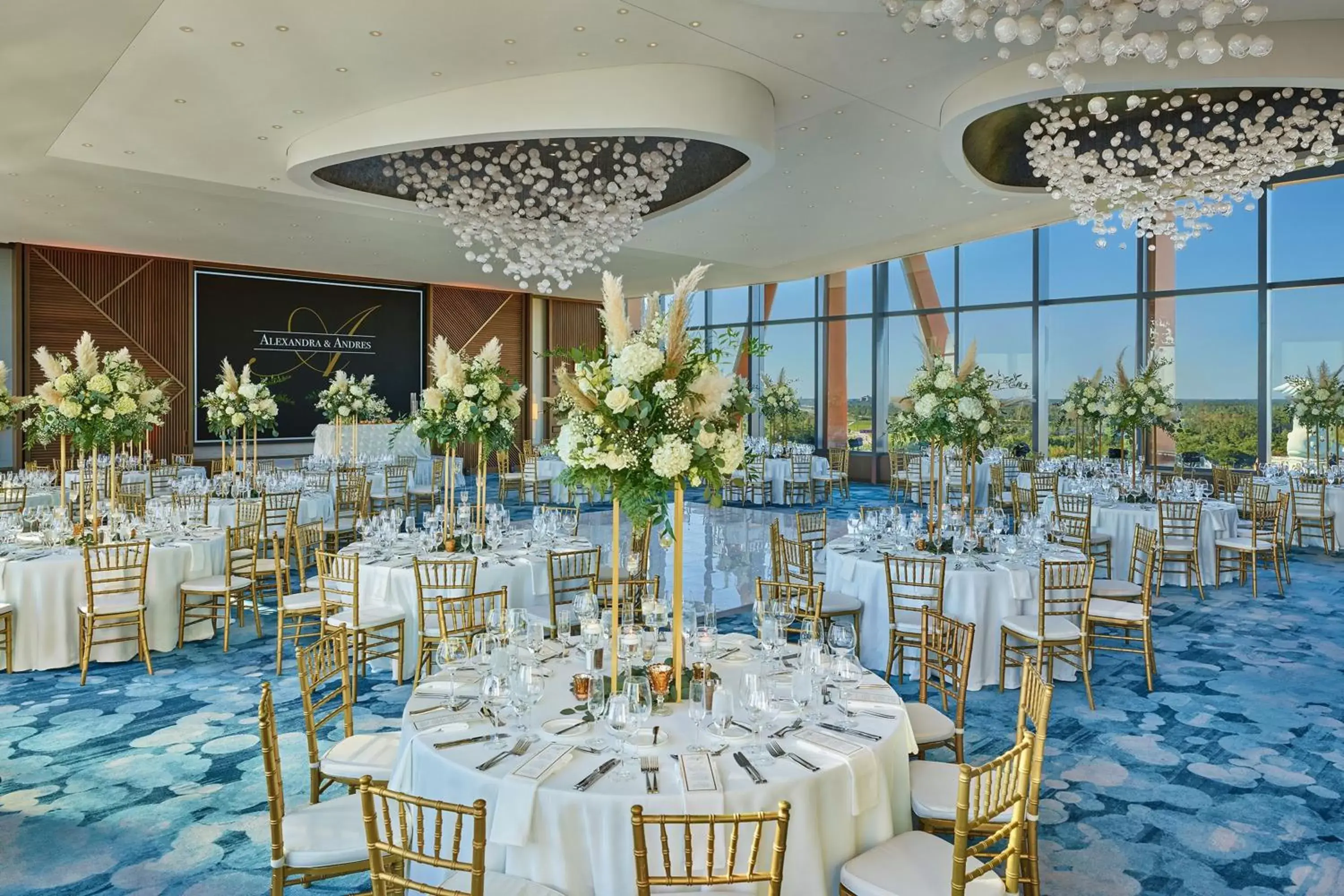 Banquet/Function facilities, Banquet Facilities in Walt Disney World Swan Reserve