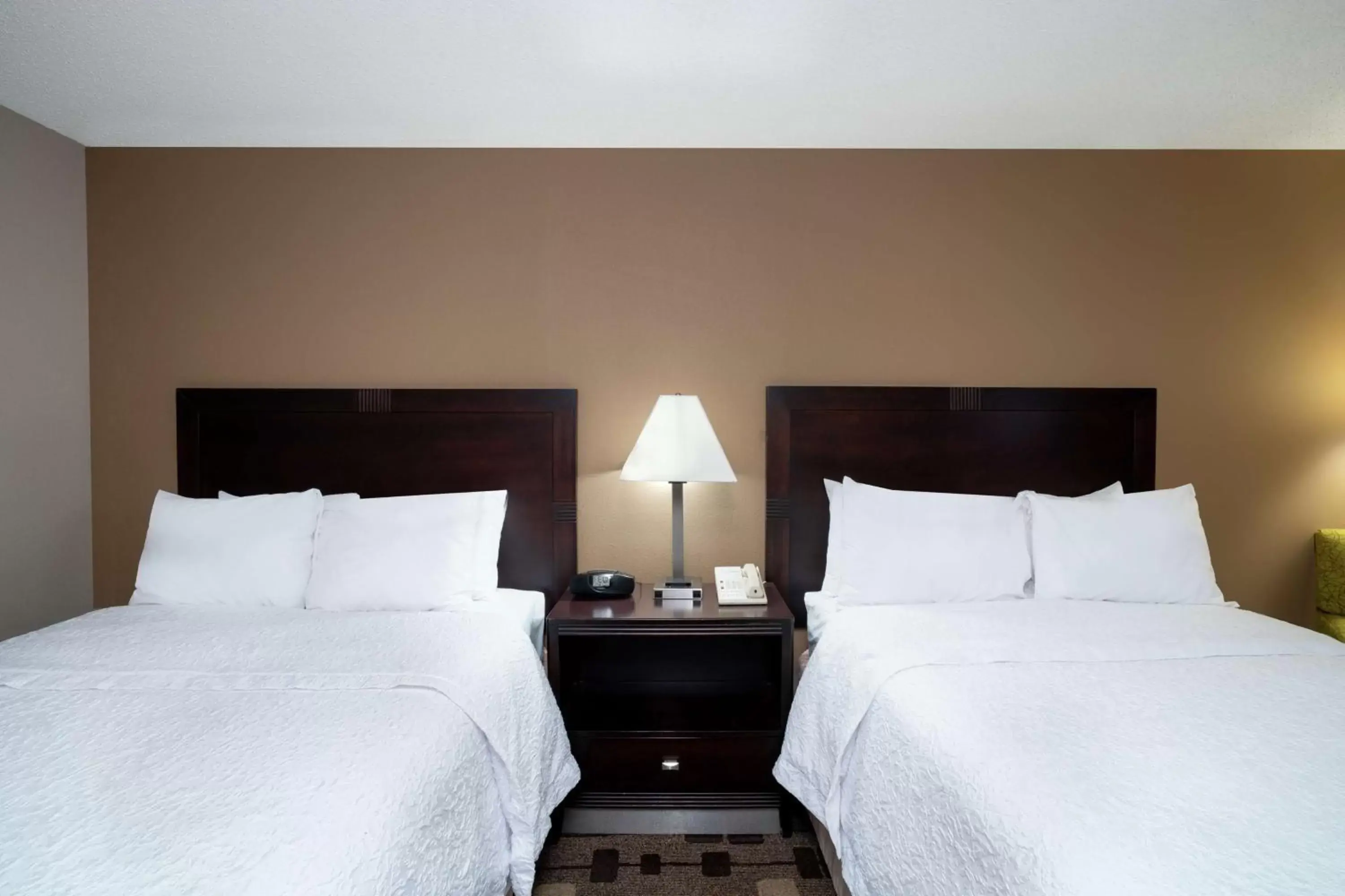 Bed in Hampton Inn Dublin Bed in Hampton Inn Dublin