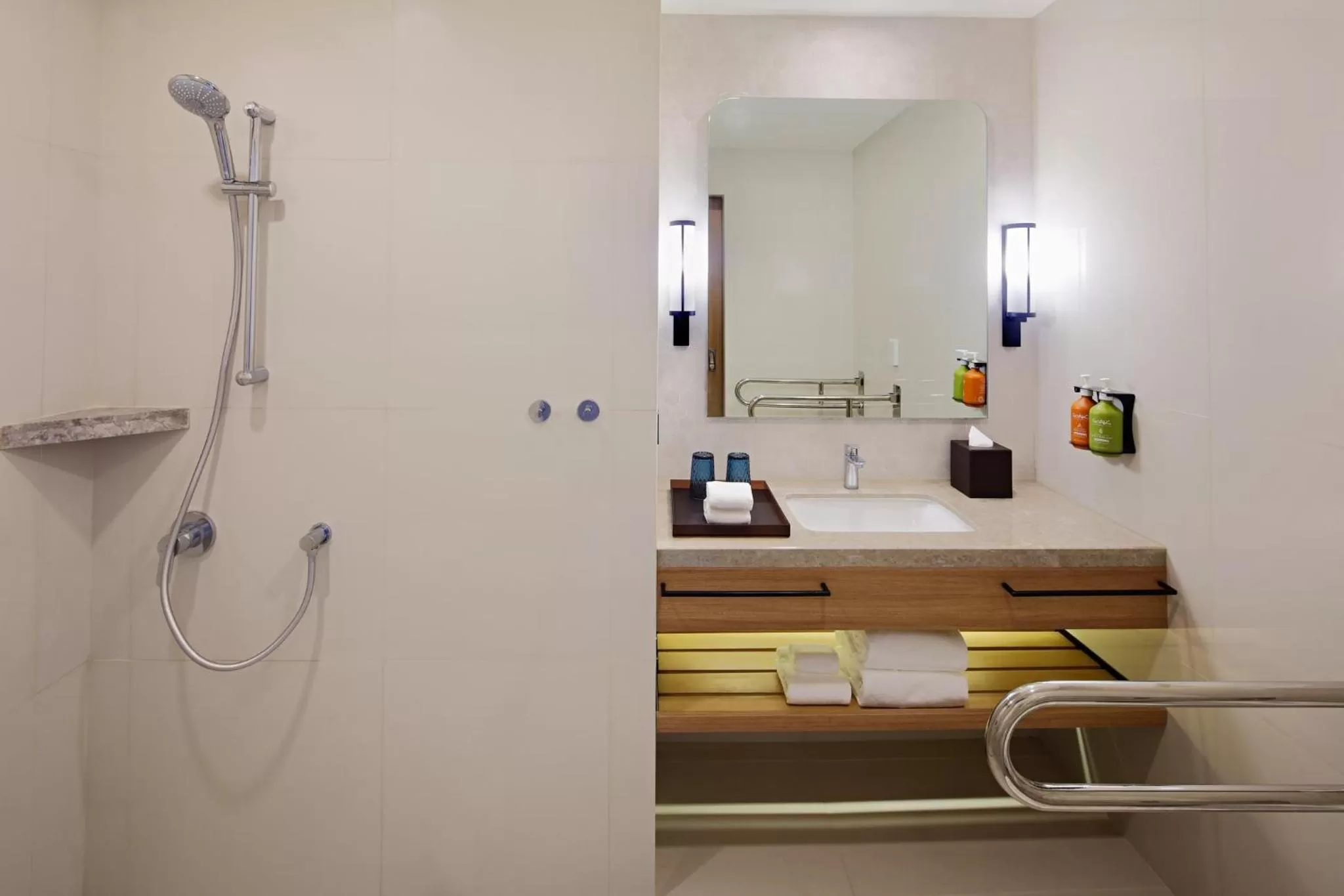 Bathroom in Holiday Inn Cebu City by IHG