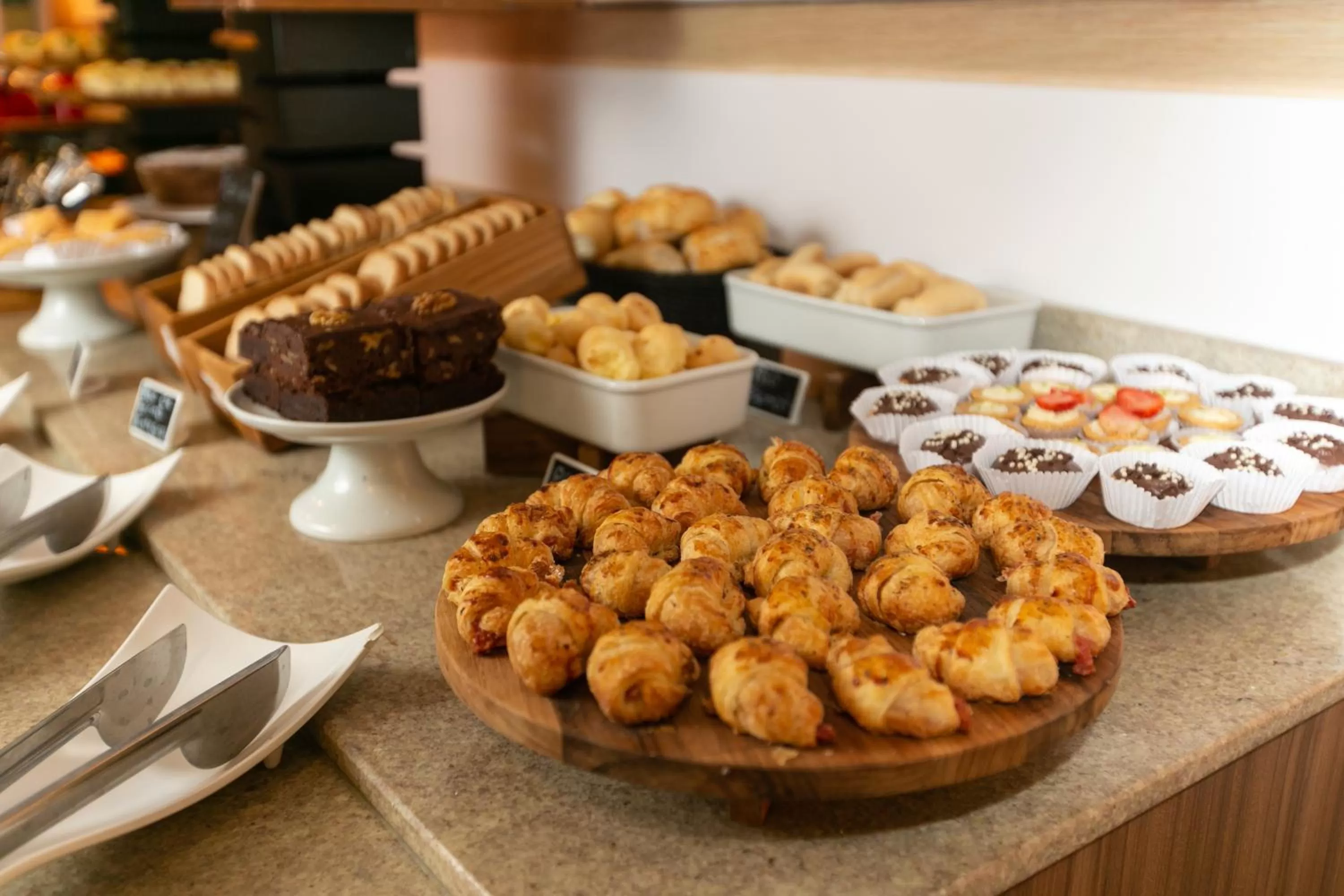 Food and drinks in ibis Copacabana Posto 2