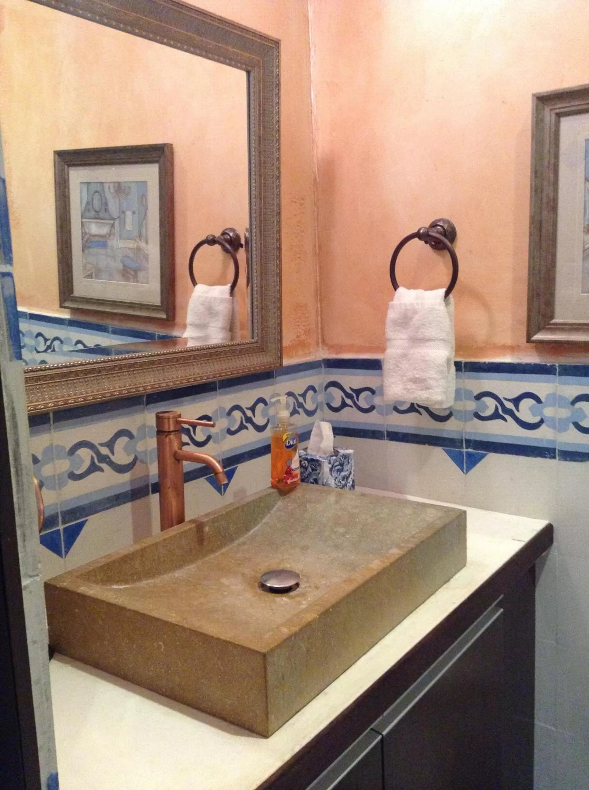 Bathroom in La Terraza de San Juan