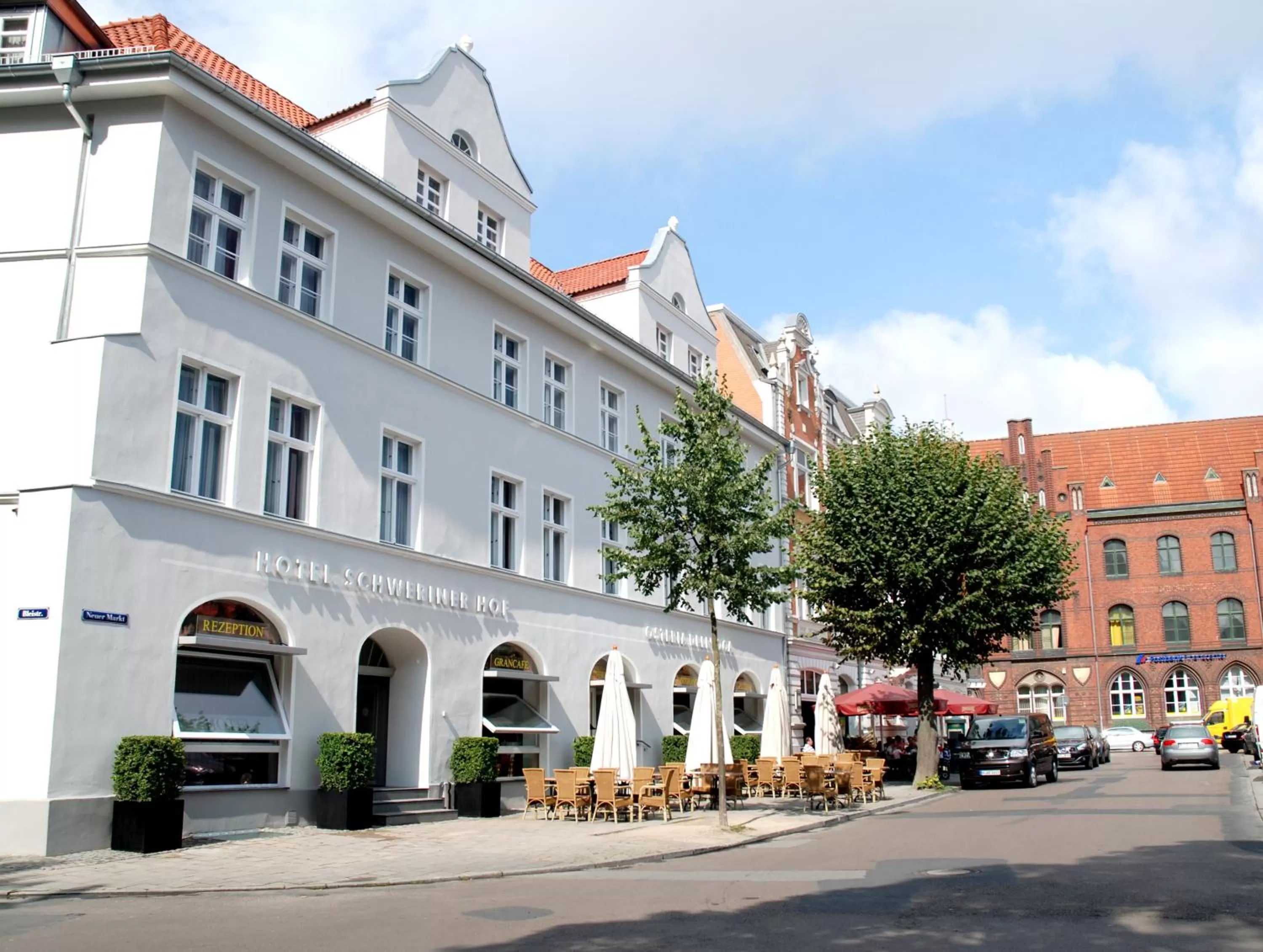 Property building in Hotel Schweriner Hof