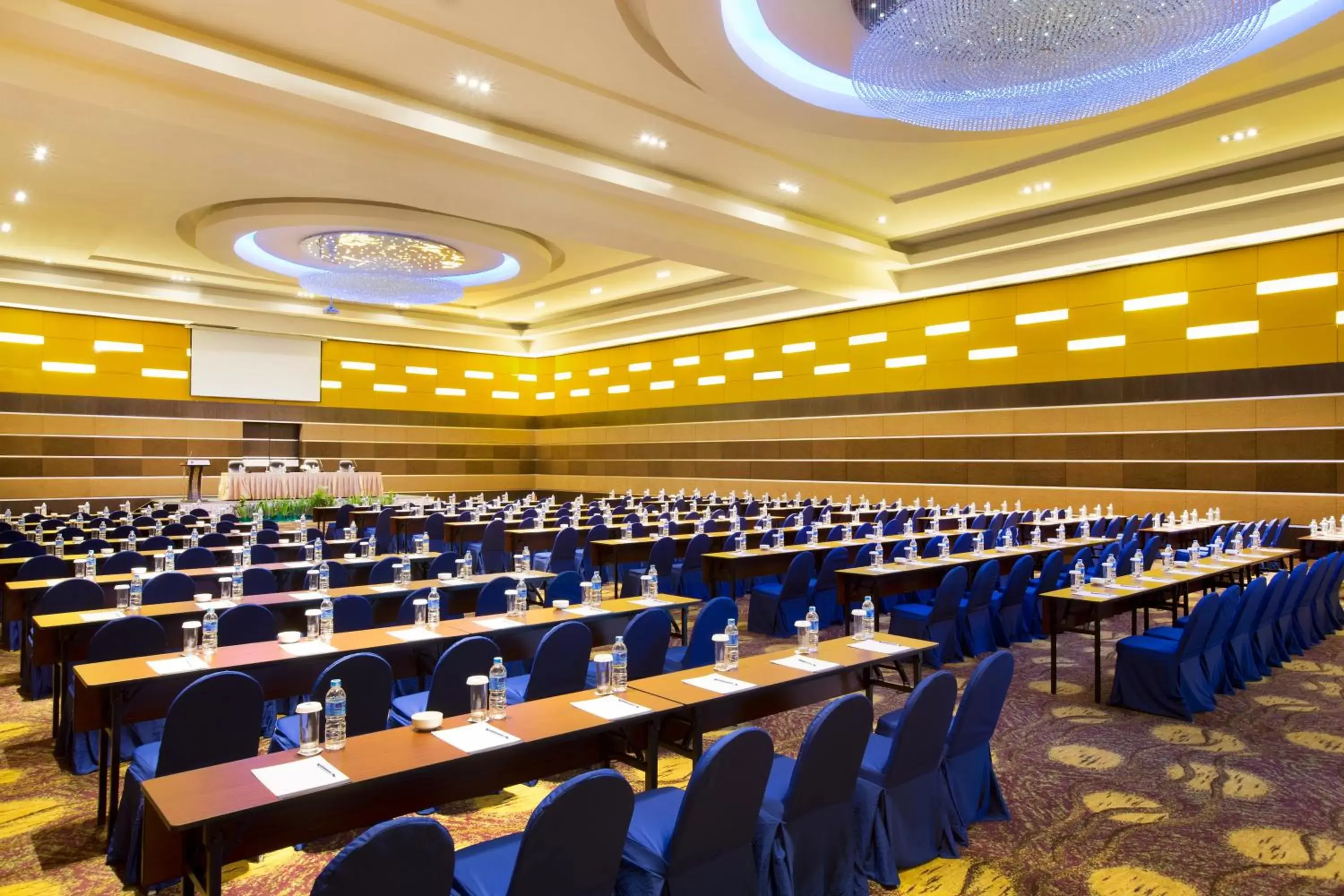 Banquet/Function facilities in Novotel Manado Golf Resort & Convention Center