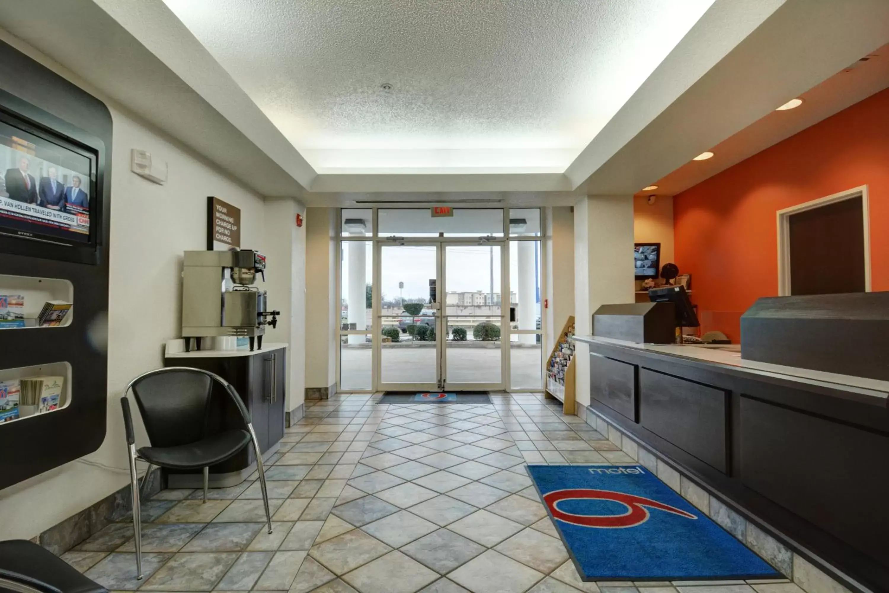 Lobby or reception in Motel 6-Denison, TX