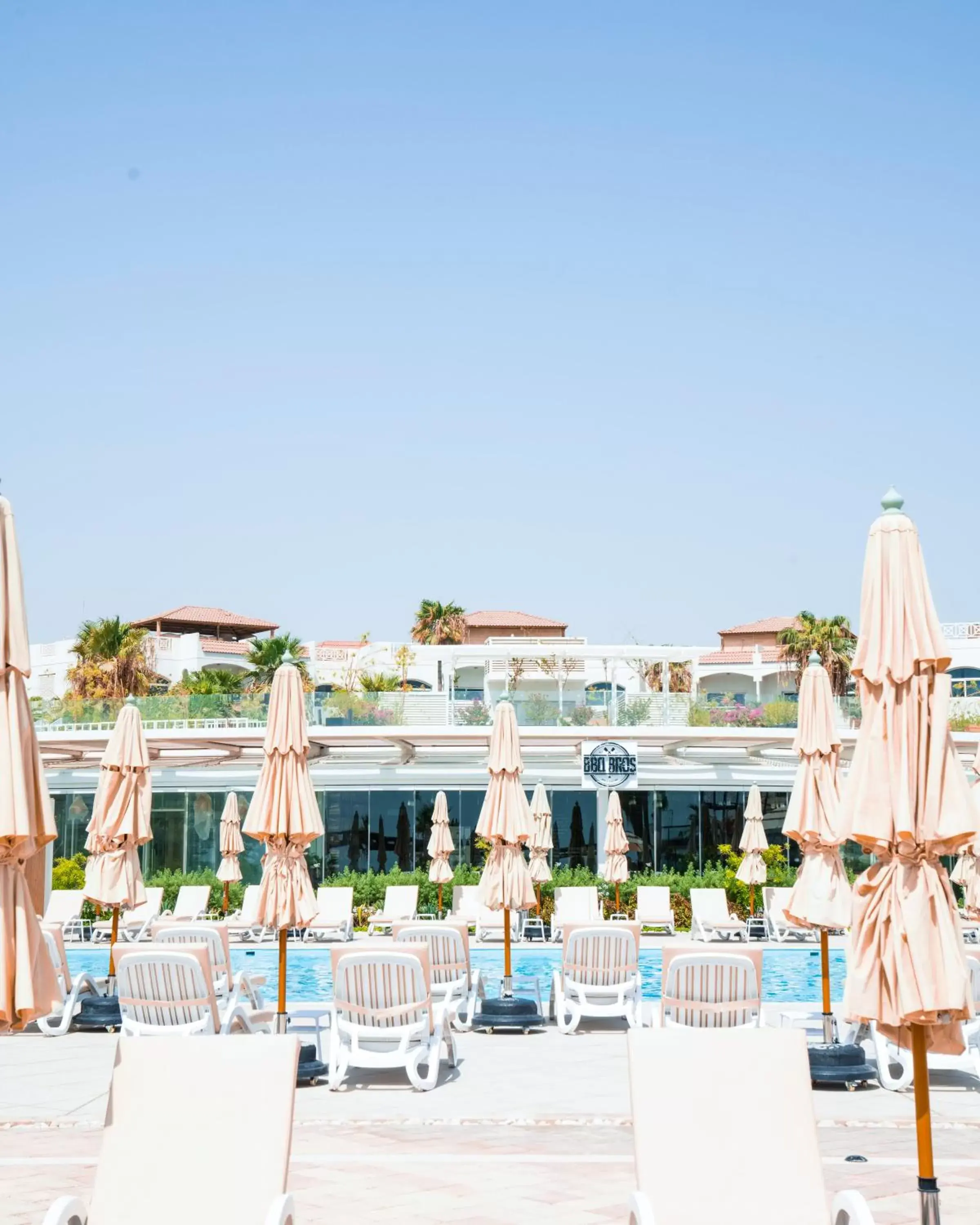 Property building in Argan Al Bidaa Hotel and Resort , Kuwait Property building in Argan Al Bidaa Hotel and Resort , Kuwait