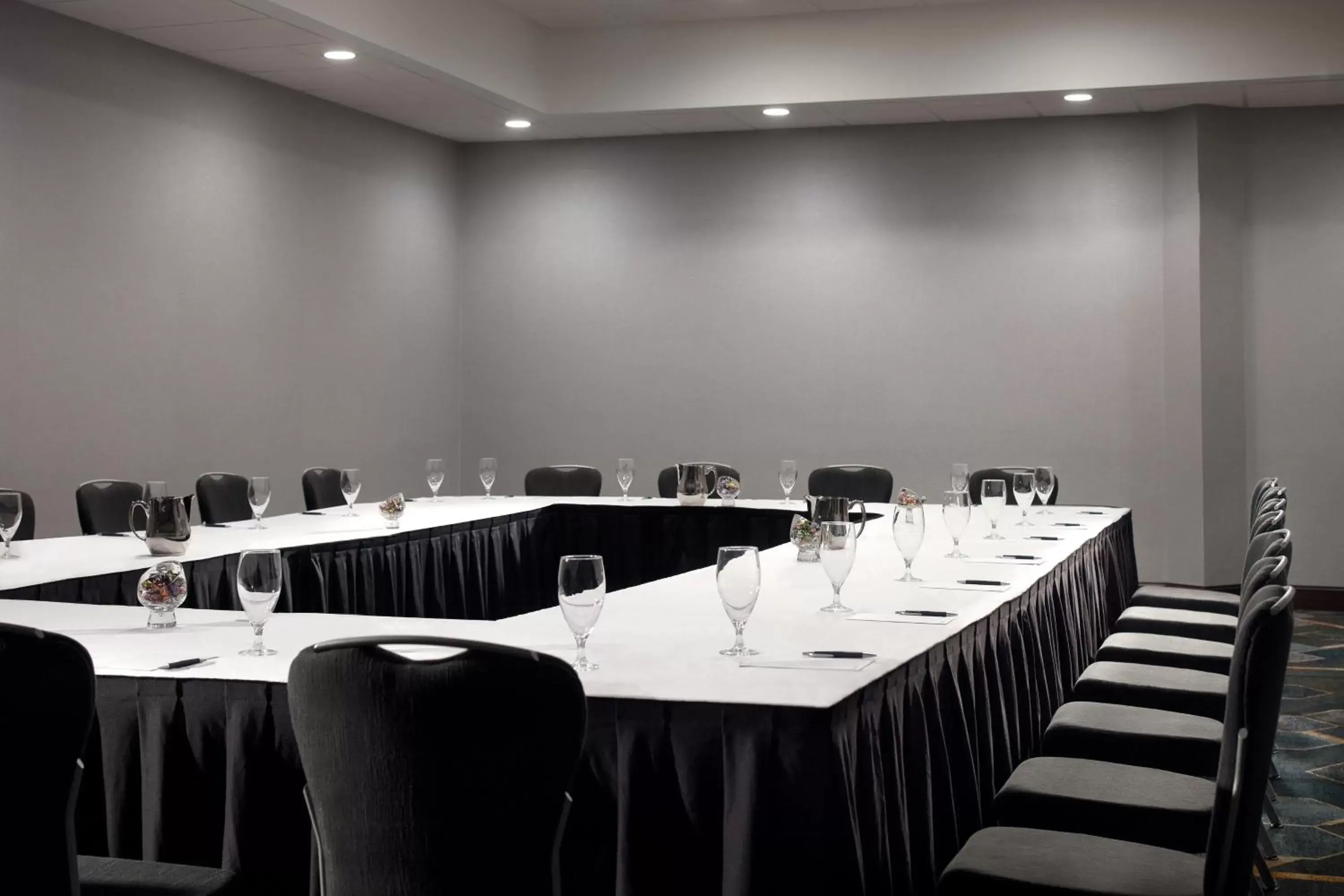 Meeting/conference room in Sheraton Imperial Hotel Raleigh-Durham Airport at Research Triangle Park