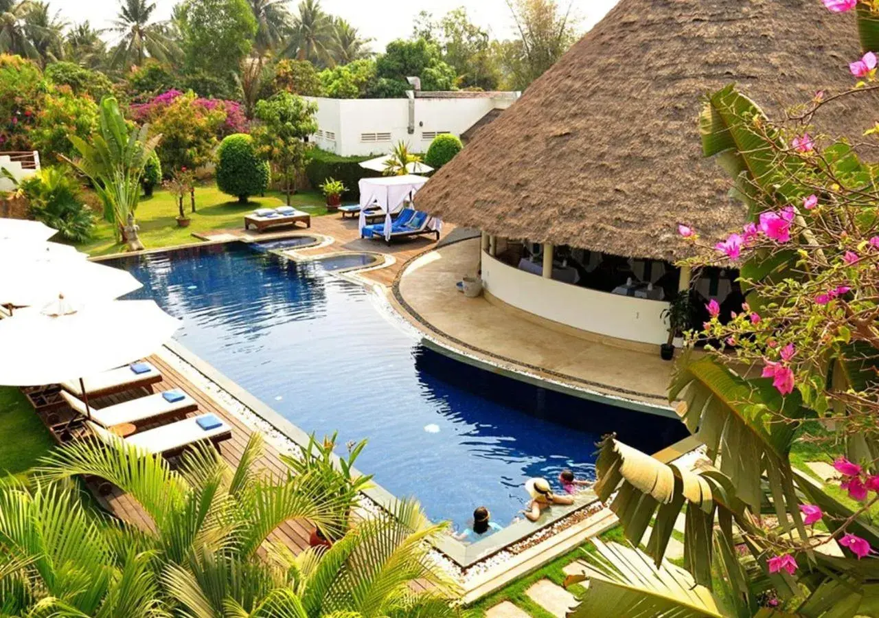 Swimming pool, Pool View in Navutu Dreams Resort & Wellness Retreat