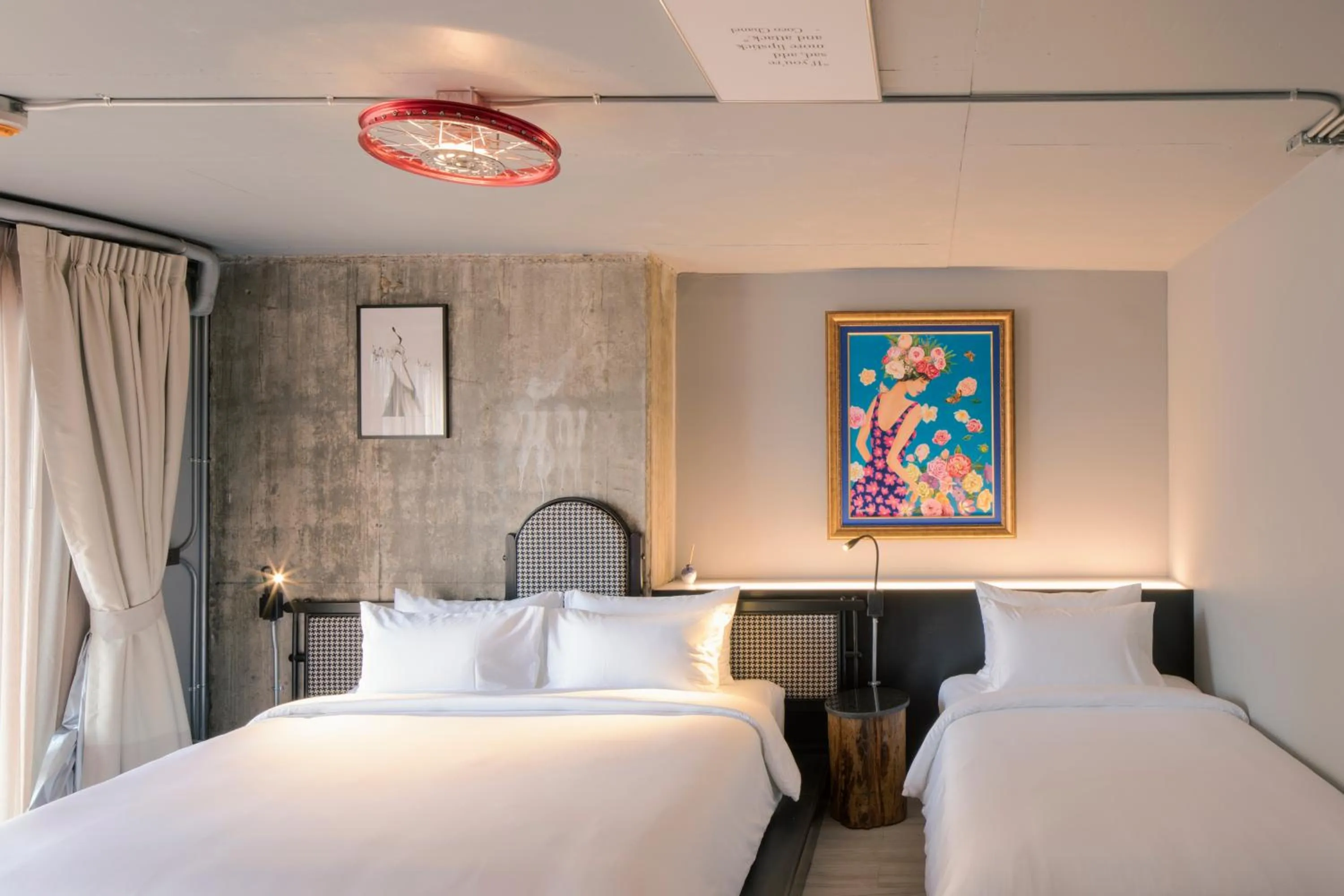 Bed in MeStyle Museum Hotel