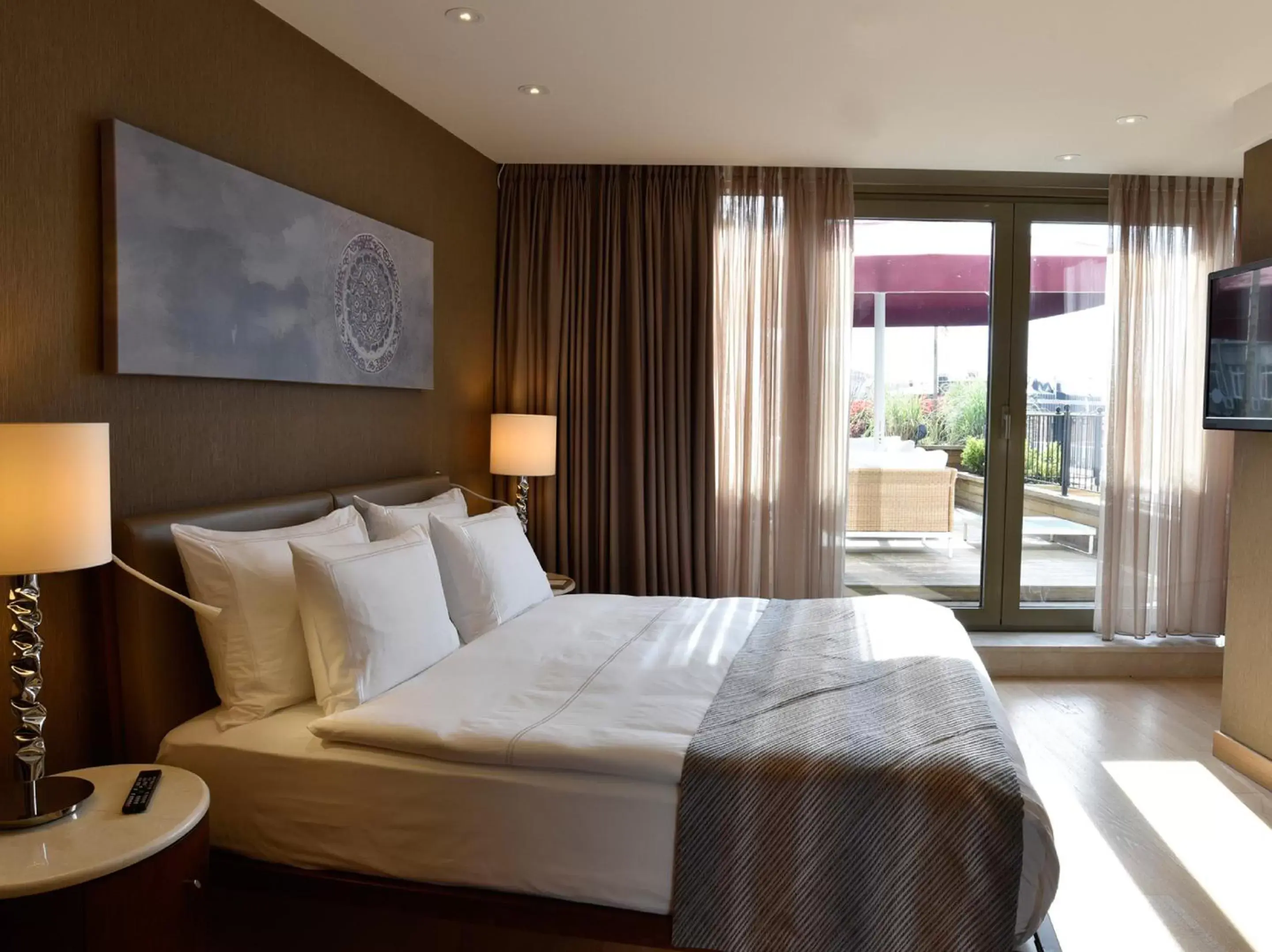Bed in CVK Park Bosphorus Hotel Istanbul