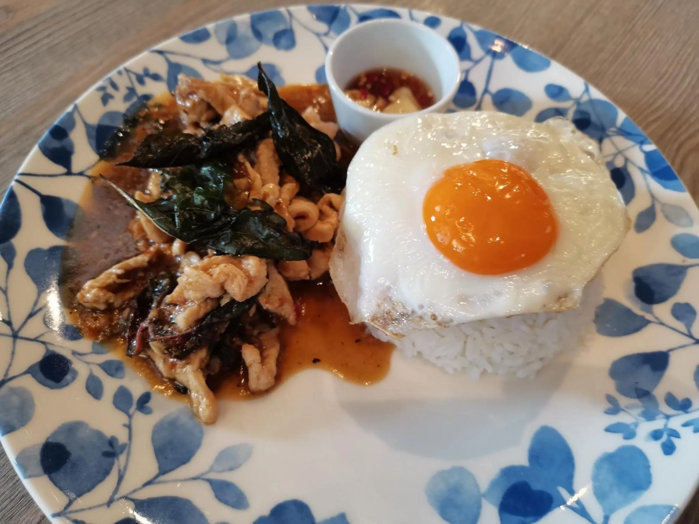 Restaurant/places to eat in Capricorn Village - SHA Extra Plus