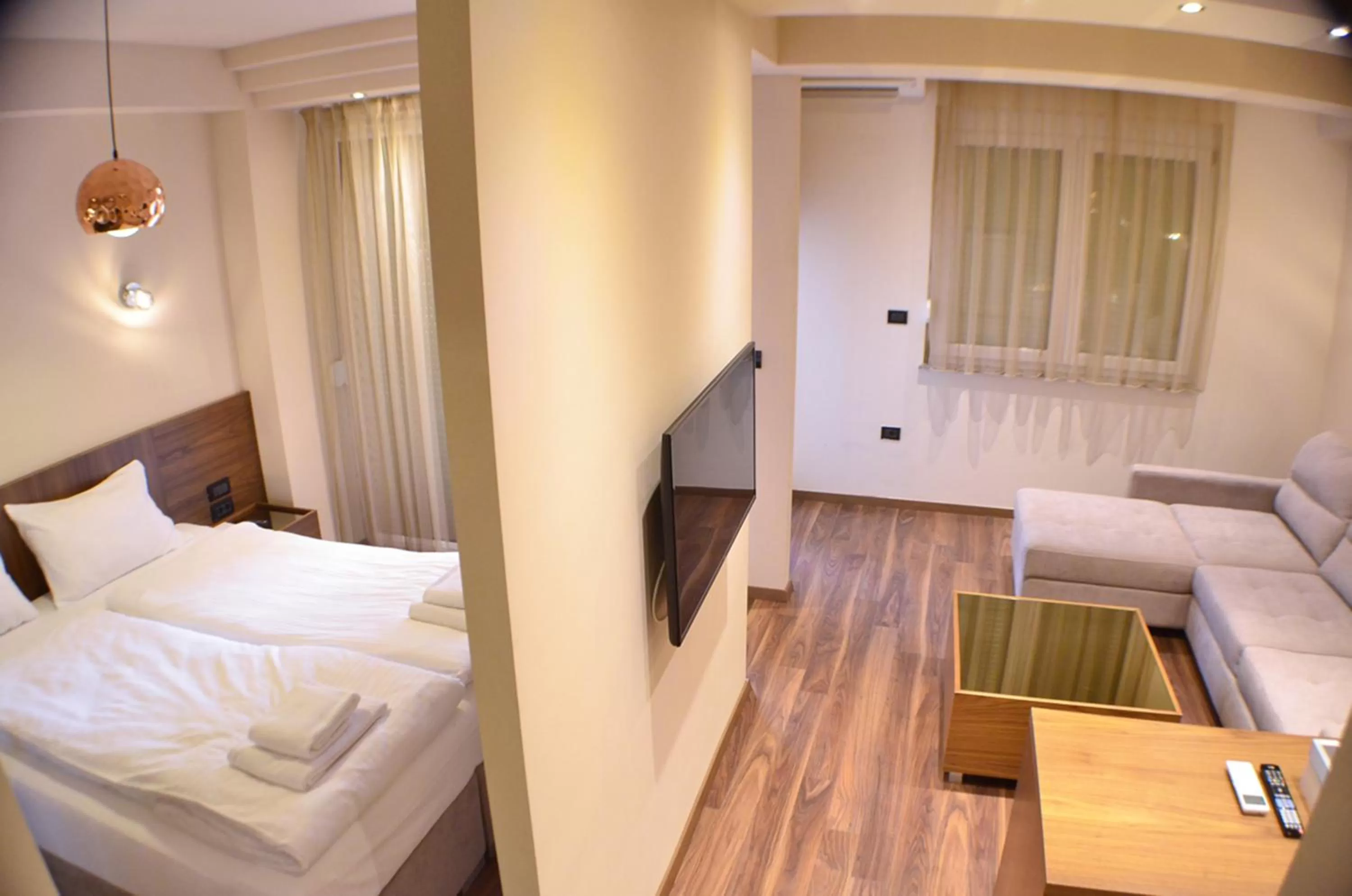 Living room, Bed in Hotel Vlaho