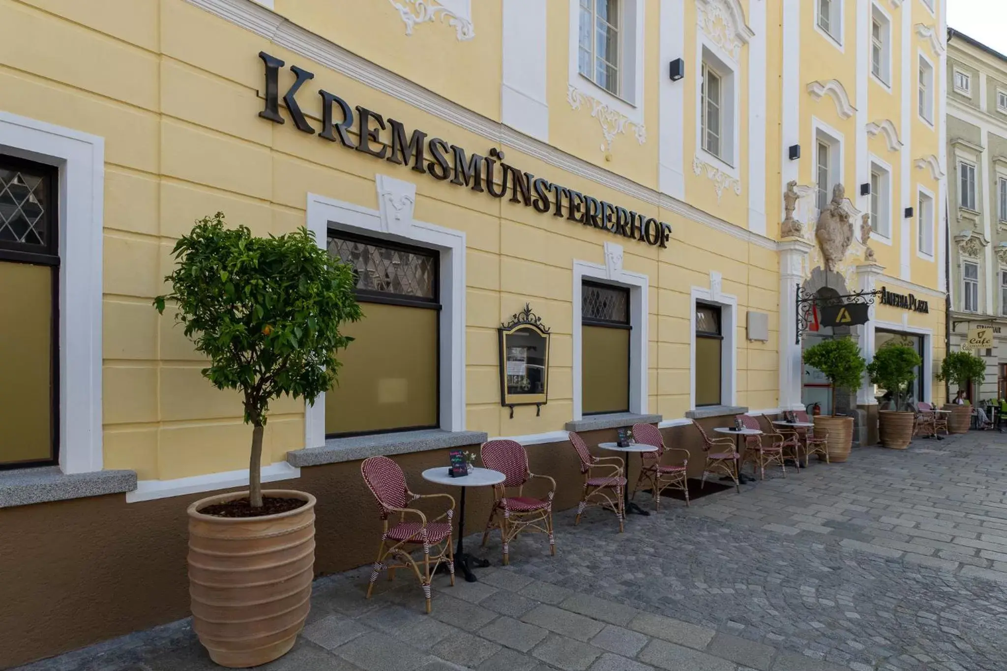 Property building in Amedia Plaza Wels, Trademark Collection by Wyndham Property building in Amedia Plaza Wels, Trademark Collection by Wyndham