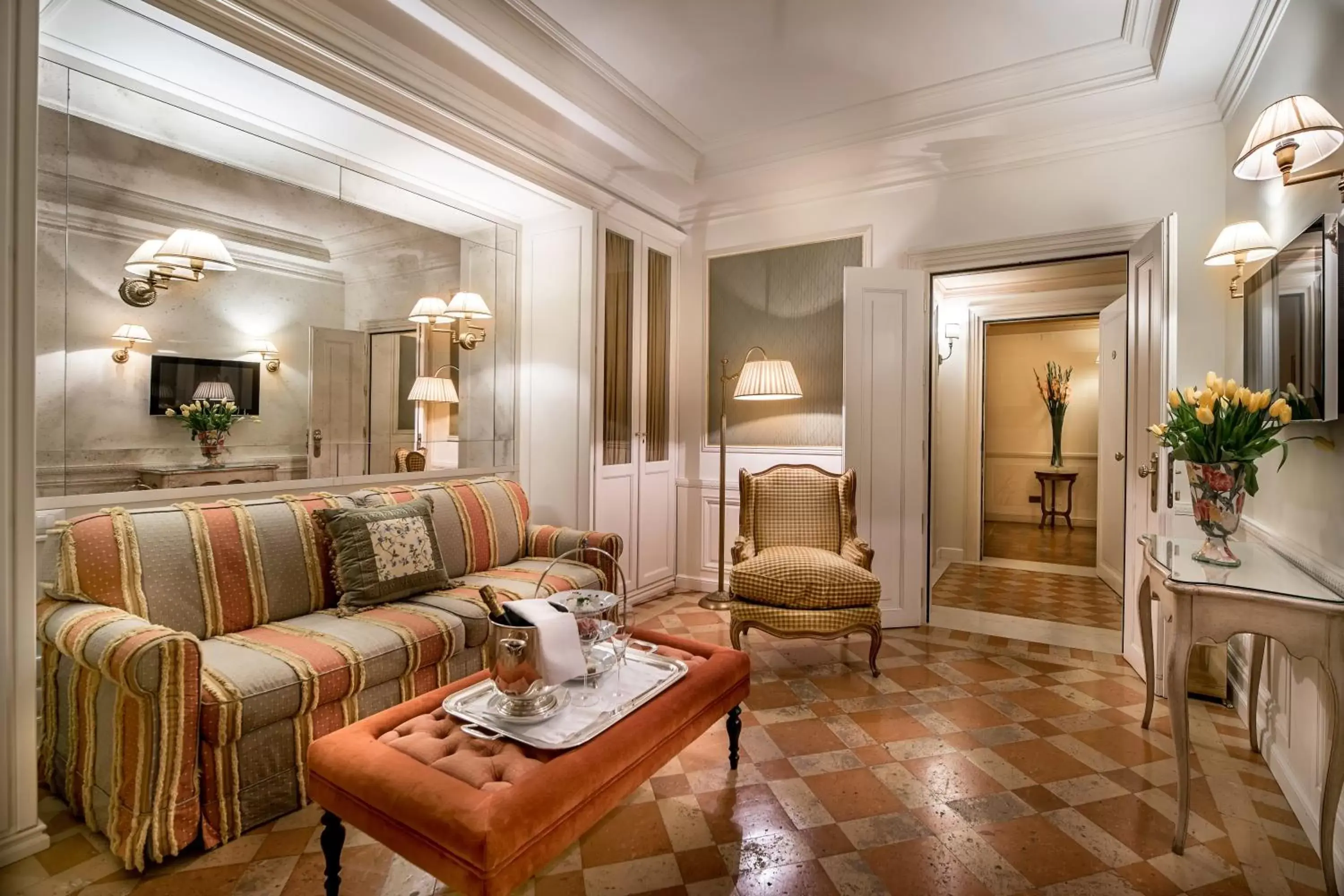 Living room, Seating Area in Relais et Châteaux Hotel Villa Franceschi