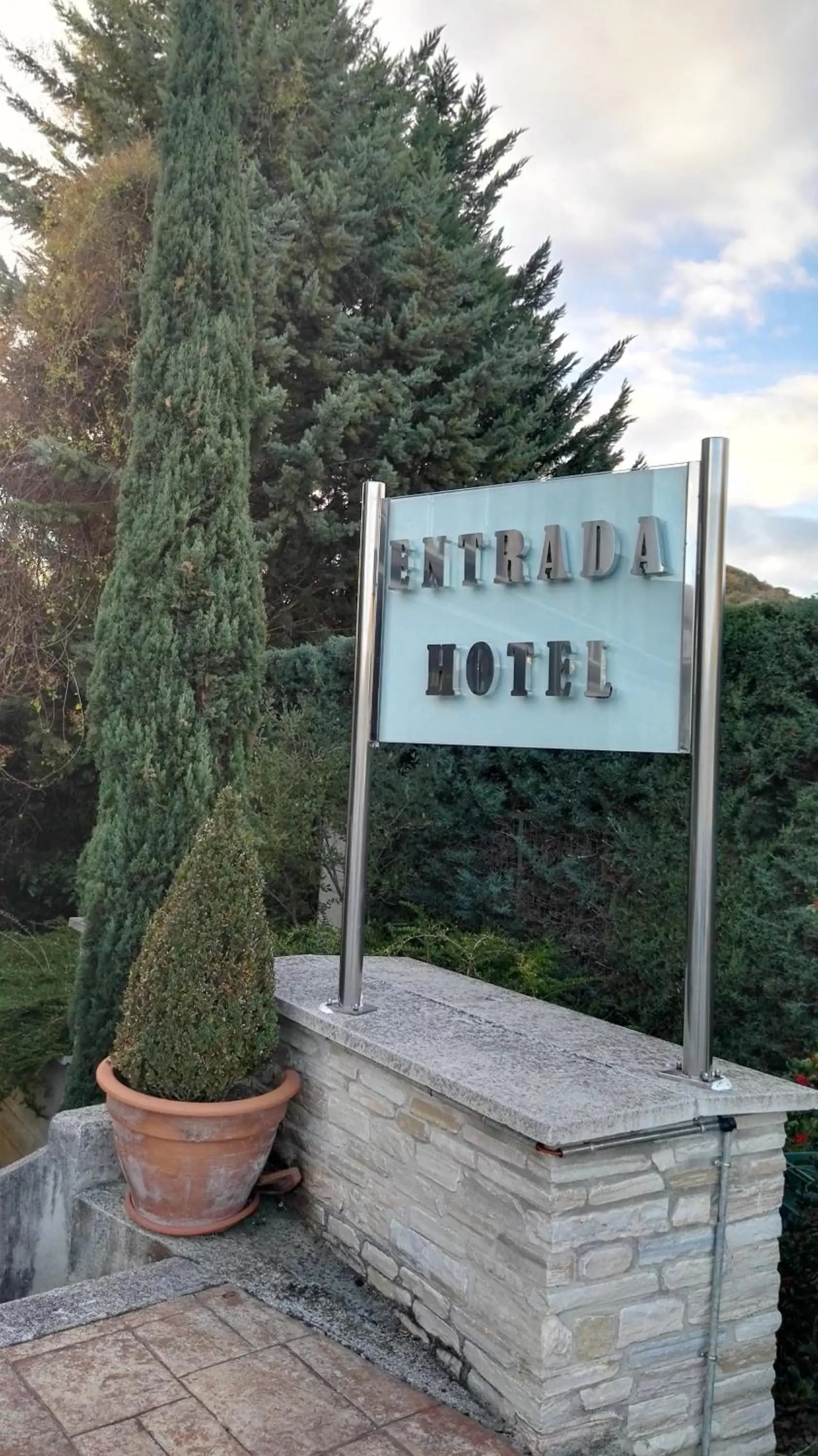 Property logo or sign, Property Logo/Sign in Hotel Iriguibel Huarte Pamplona