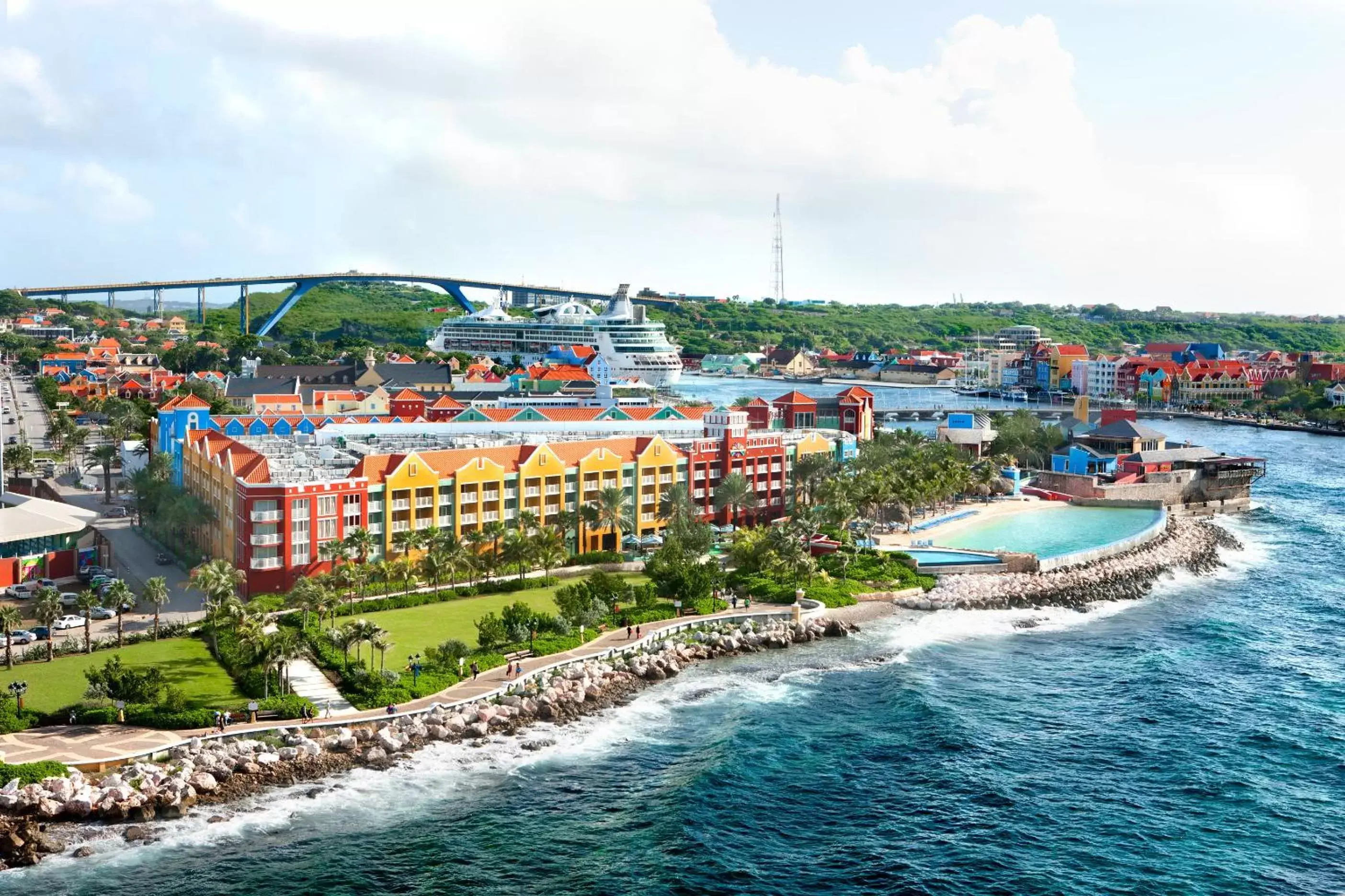 Property building, Bird's-eye View in Renaissance Wind Creek Curacao Resort