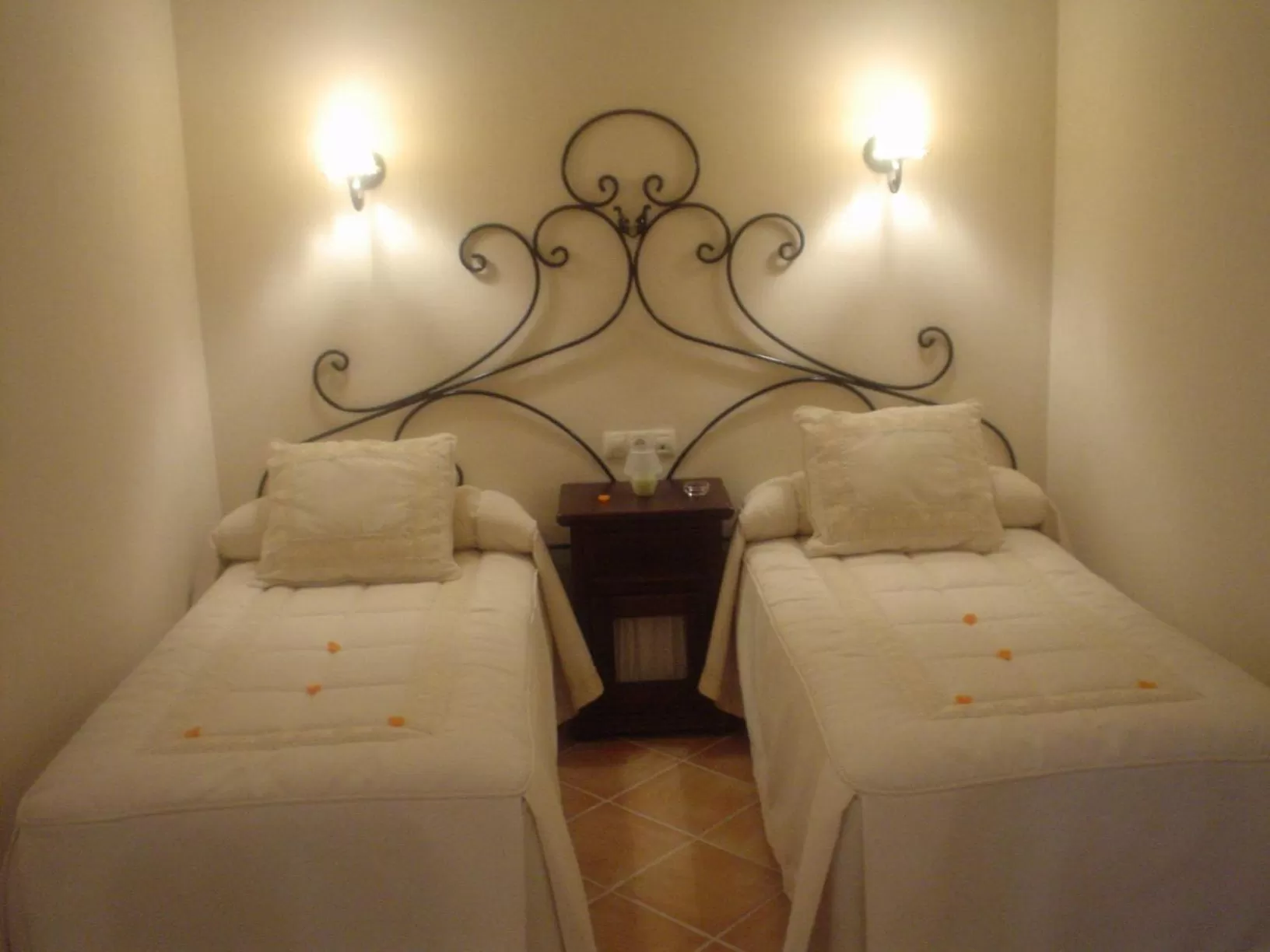 Photo of the whole room, Bed in Hotel Rural Andalucia