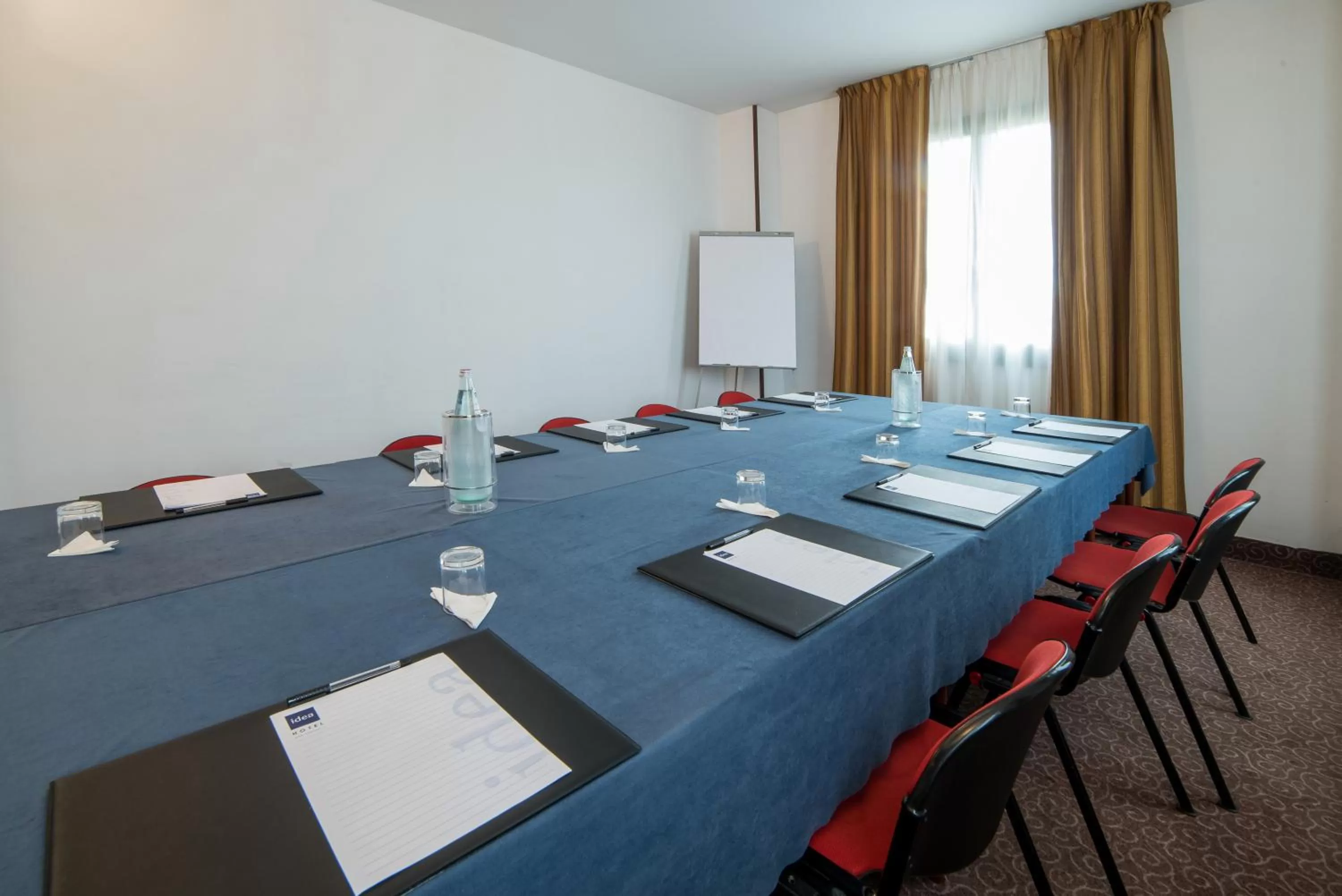 Meeting/conference room in Idea Hotel Piacenza
